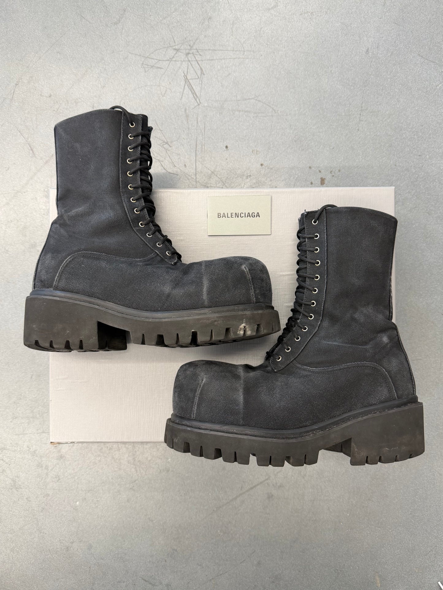BALENCIAGA BLACK CANVAS STOMPER BOOTS (W/BOX)
