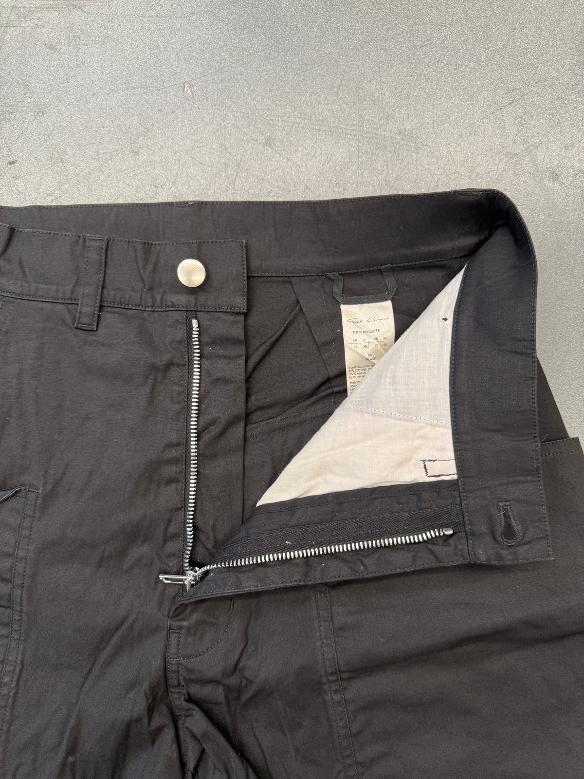 SS24 RICK OWENS LIDO STEFAN CARGO SHORTS