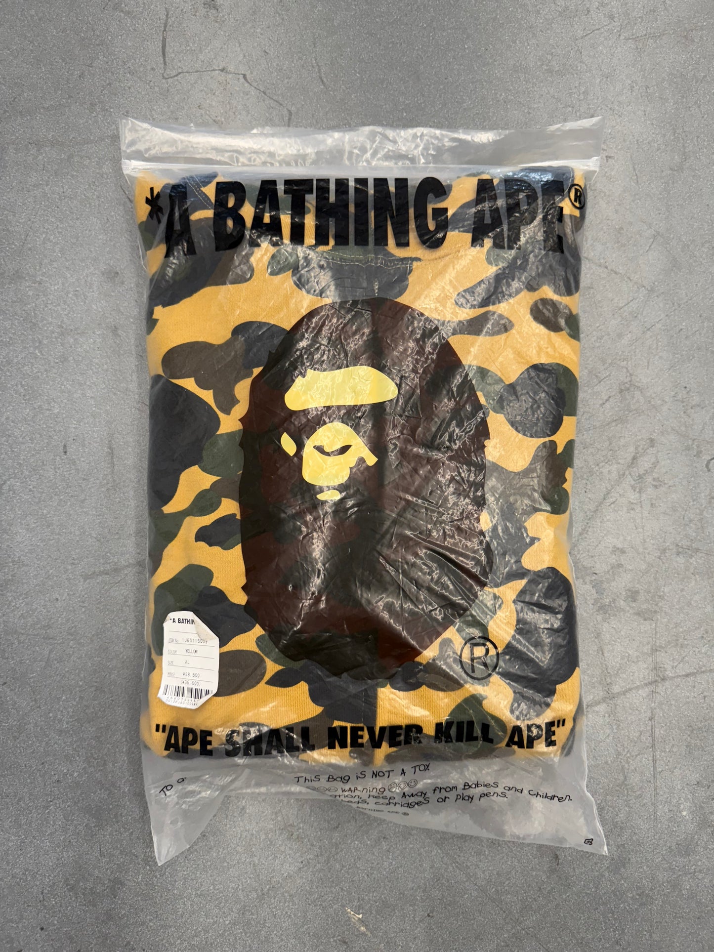 A BATHING APE BAPE 1ST CAMO SHARK FULL ZIP HOODIE - YELLOW (XL) (NWT)