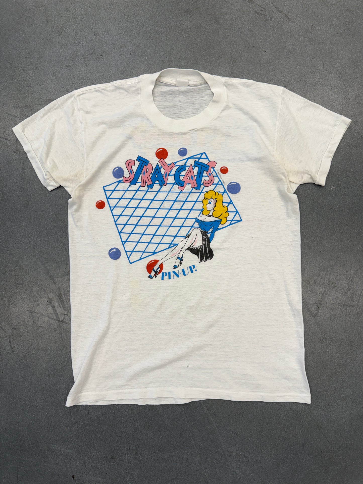 1983 STRAY CATS PIN-UP STRUTTIN ACROSS AMERICA TEE (DEVKIT TAG)