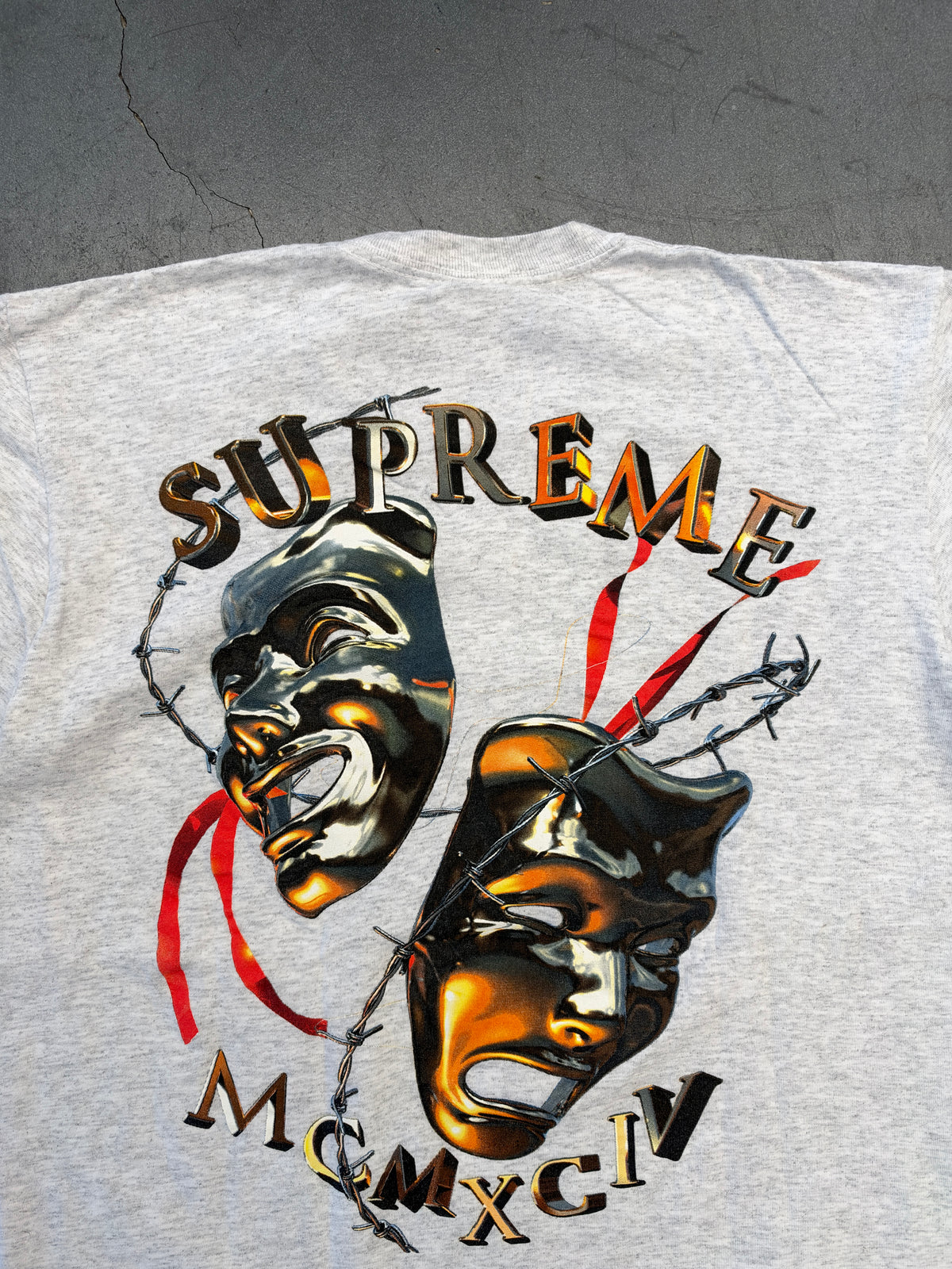 SS20 SUPREME LAUGH NOW TEE - ASH GREY