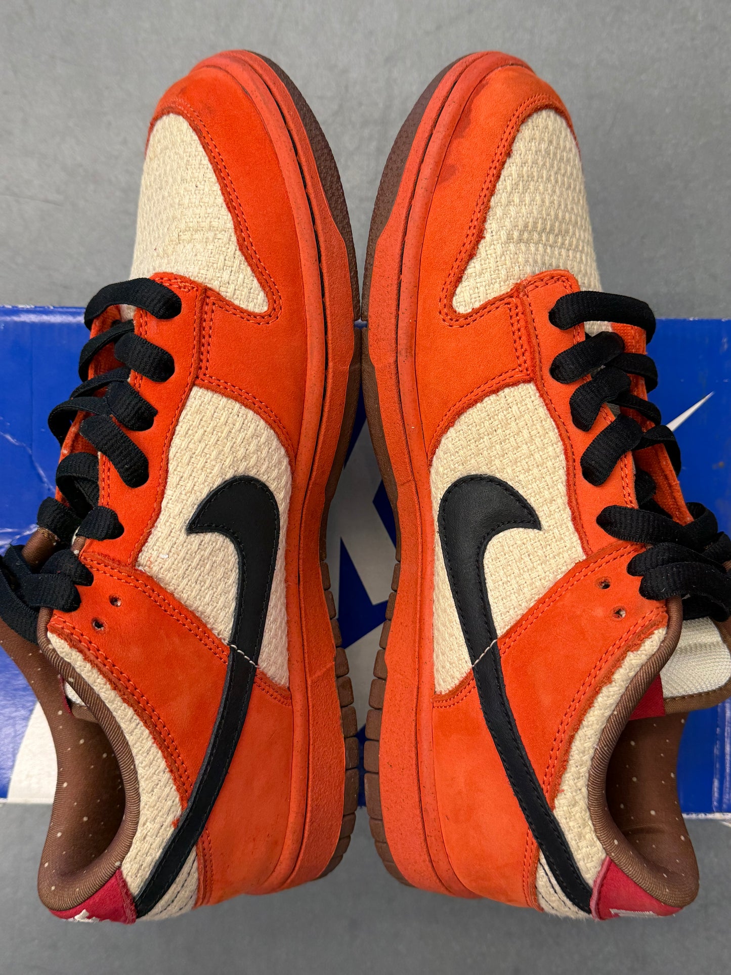 2009 NIKE SB DUNK LOW "RAMEN/UN-HEMP" (W/BOX)