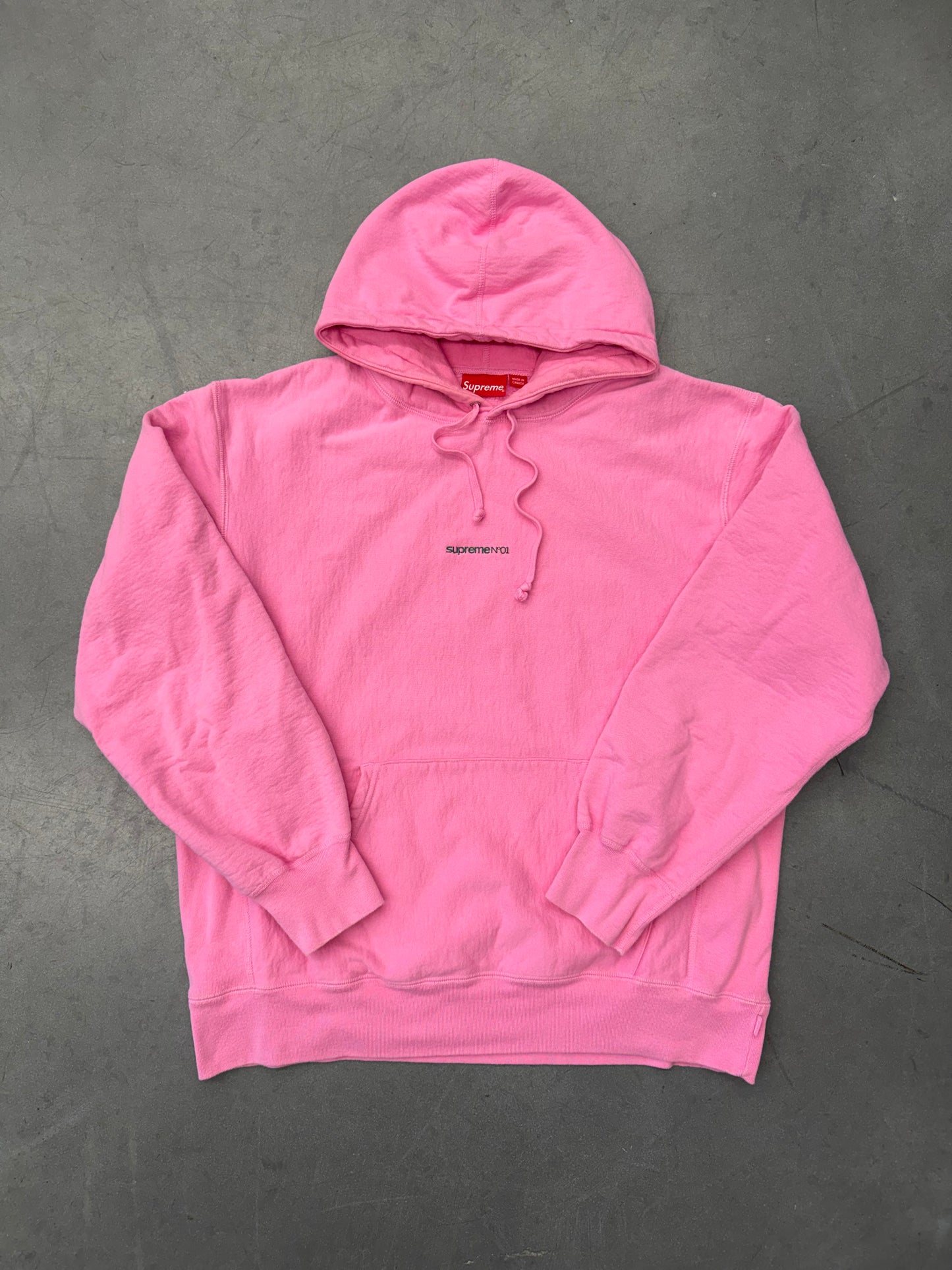 FW21 SUPREME NUMBER ONE HOODED SWEATSHIRT