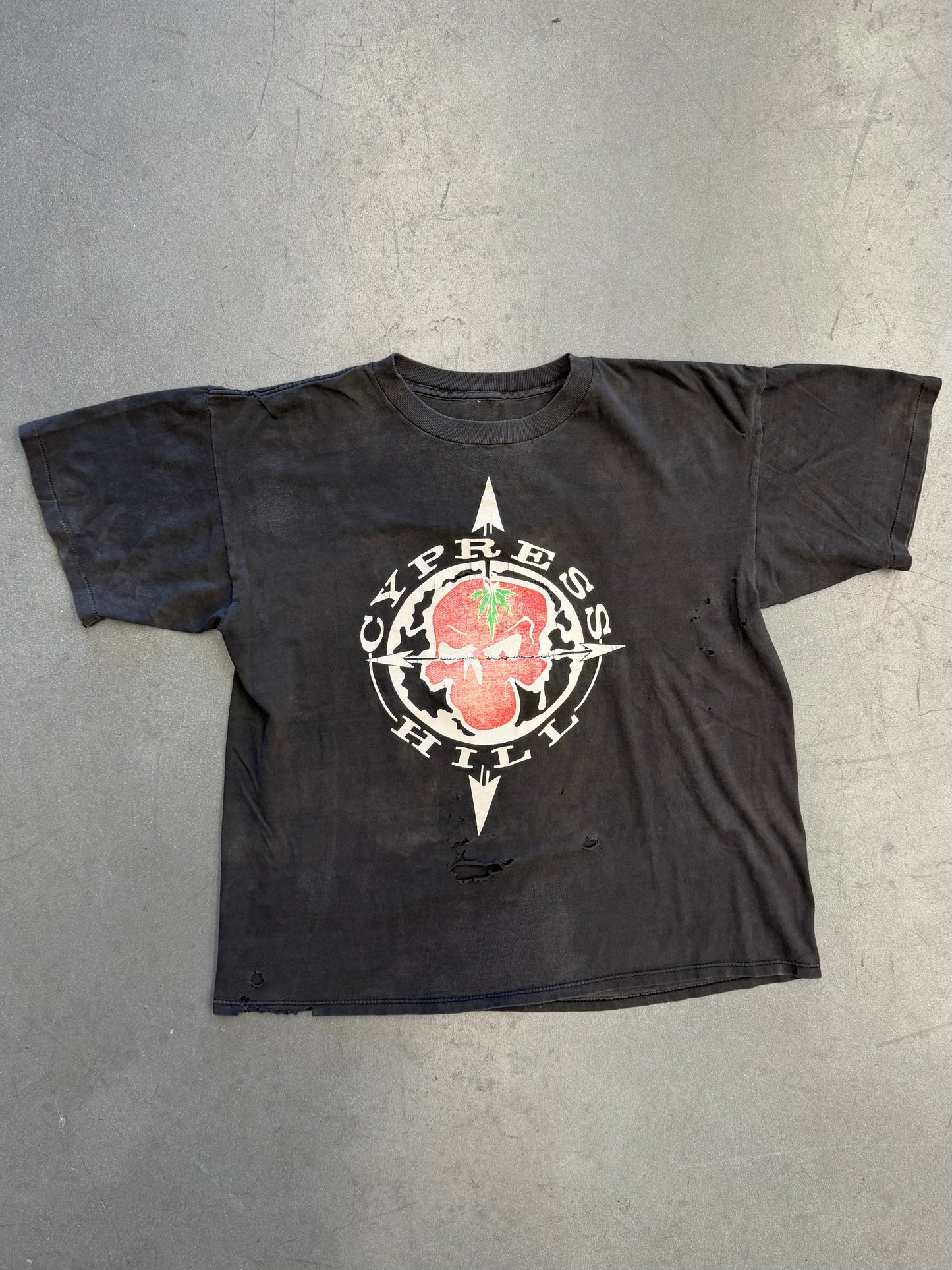 90'S CYPRESS HILL "THE PHUNCKY CYPRESS HILL SHIT" TEE (PULLED TAG)
