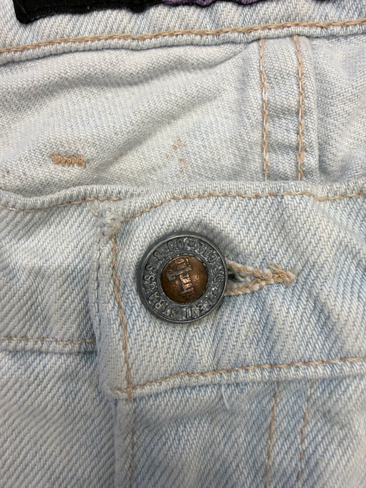 90S LEVI'S SILVERTAB BAGGY JEANS - LIGHT WASH (33X30)