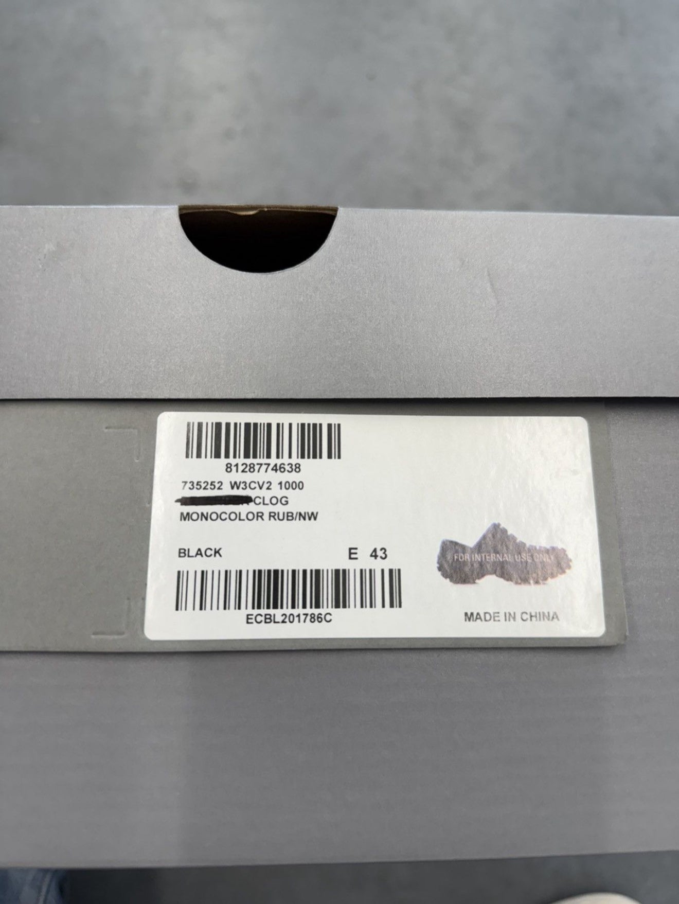 SIZE 43/10-10.5 BALENCIAGA DEFENDER CLOG BLACK (NEW WITH BOX)