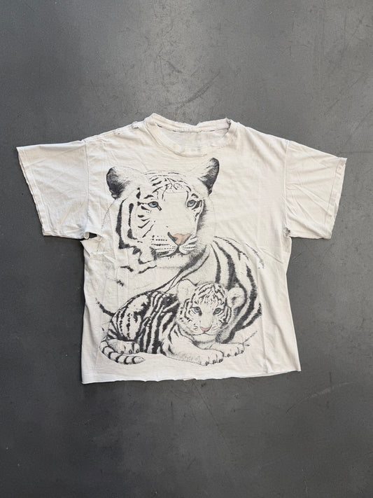 90S WHITE TIGER DISTRESSED NATURE TEE (PULLED TAG)