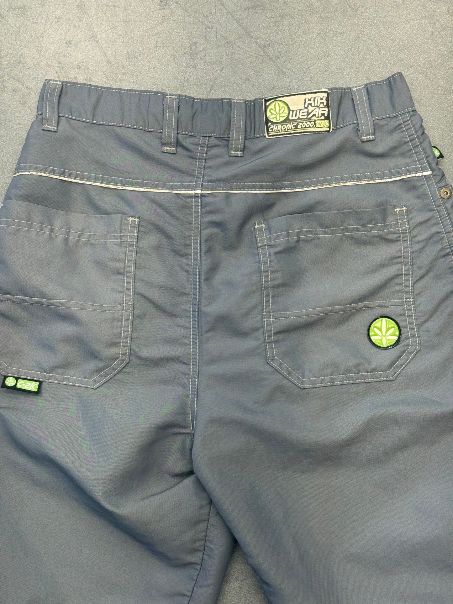 KIK WEAR CHRONIC 2000 C-2K NYLON SHORTS SIZE 30