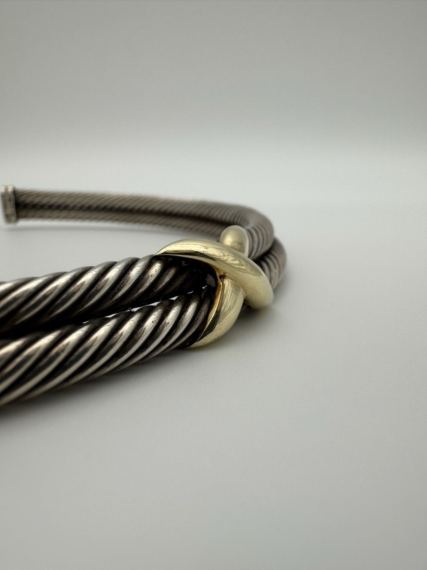 DAVID YURMAN TWO-TONE "X" CABLE COLLAR SILVER/14K GOLD NECKLACE (90.3 GRAMS)