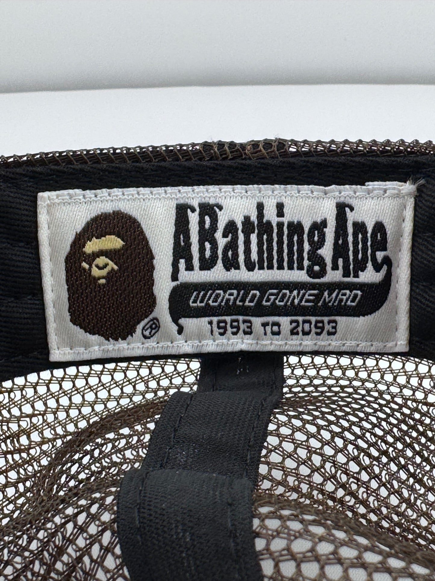 A BATHING APE BAPE X KIDSUPER STA LOGO RHINESTONE TRUCKER CAP (NEW)