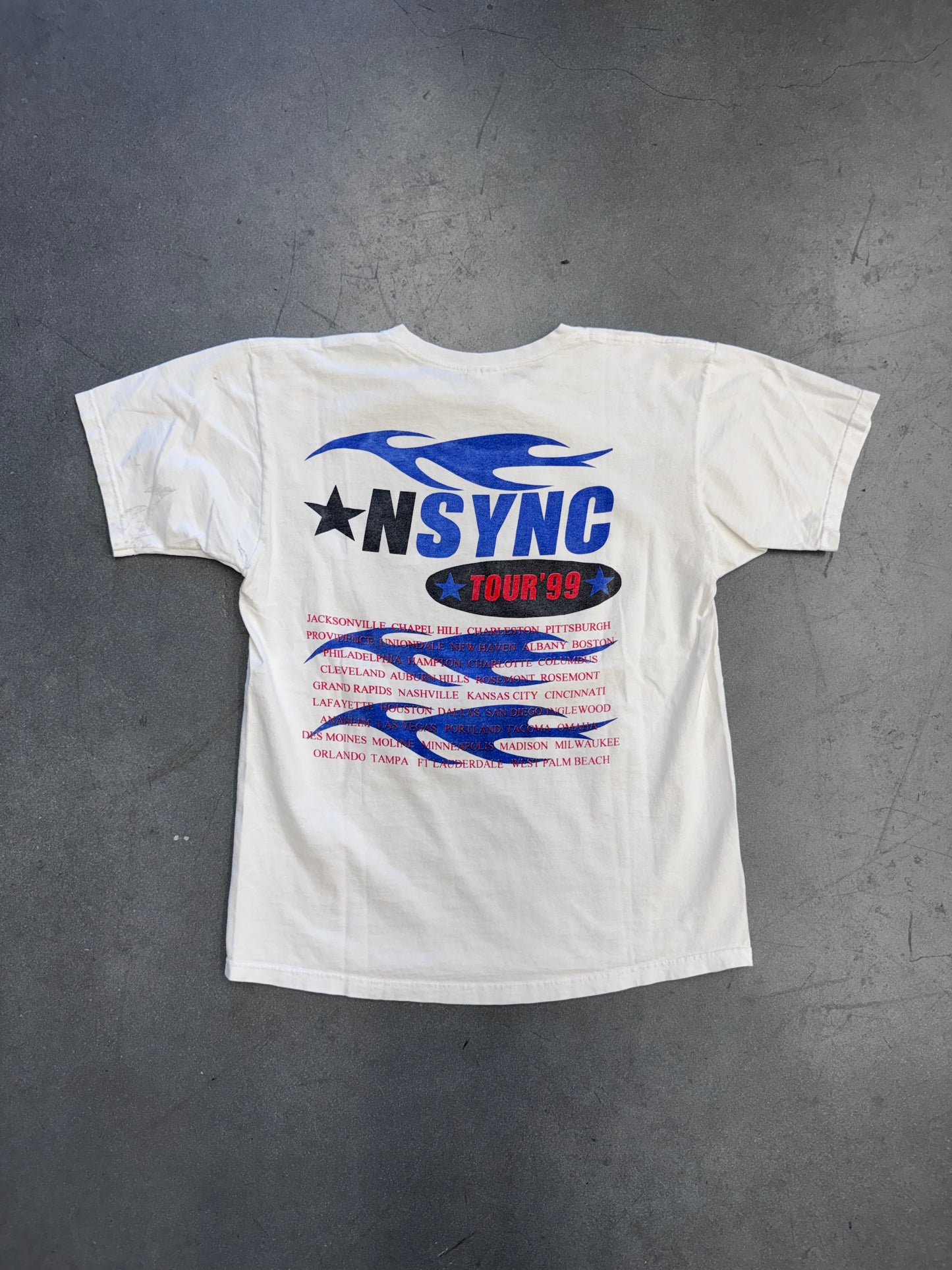 1999 NSYNC BOOTLEG TOUR TEE (FOTL TAG)