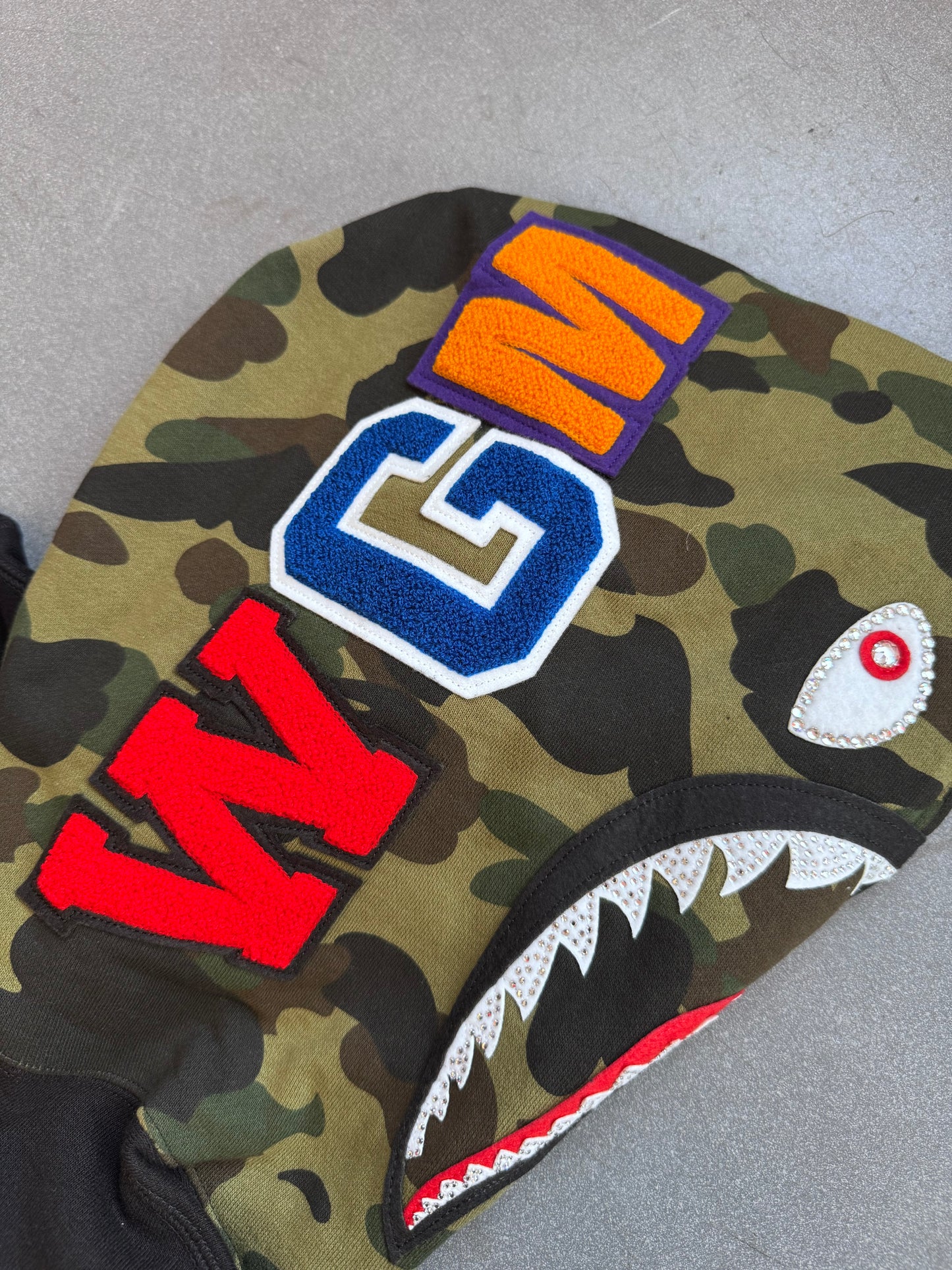 FW18 A BATHING APE BAPE SWARVOSKI SHARK FULL ZIP HOODIE (NEW)
