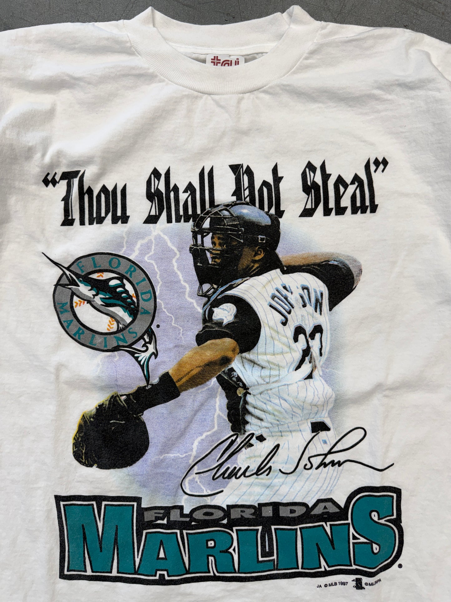 1997 MLB FLORIDA MARLINS THOU SHALL NOT STEAL TEE (TRY TAG)