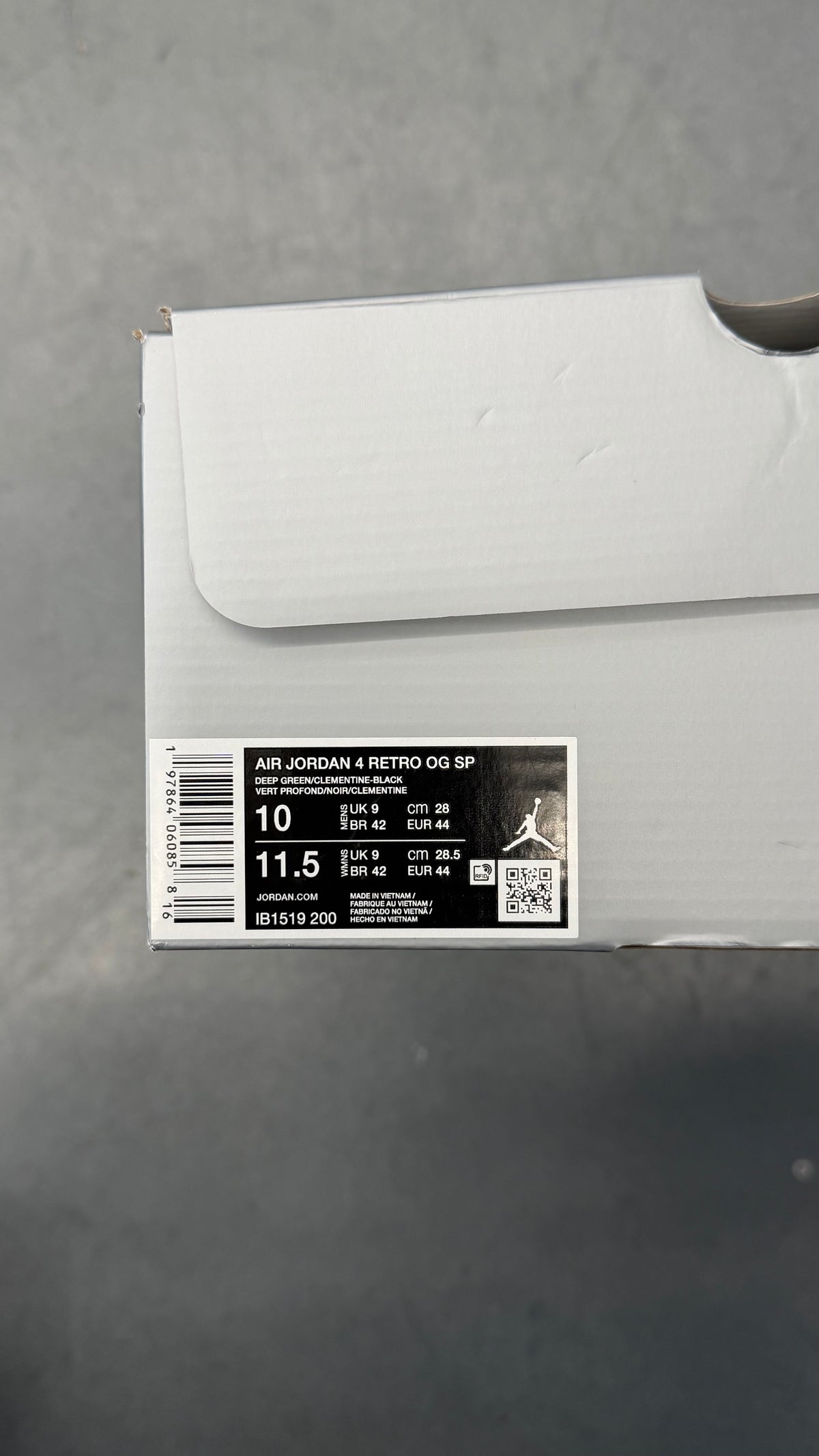 2025 AIR JORDAN 4 RETRO OG SP UNDEFEATED