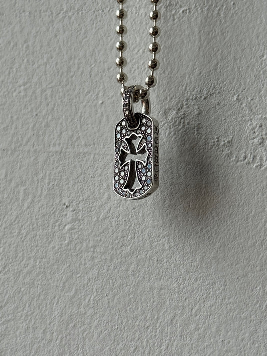 CHROME HEARTS DIAMOND CUT-OUT CROSS SILVER SMALL DOG TAG (2.2 GRAMS)