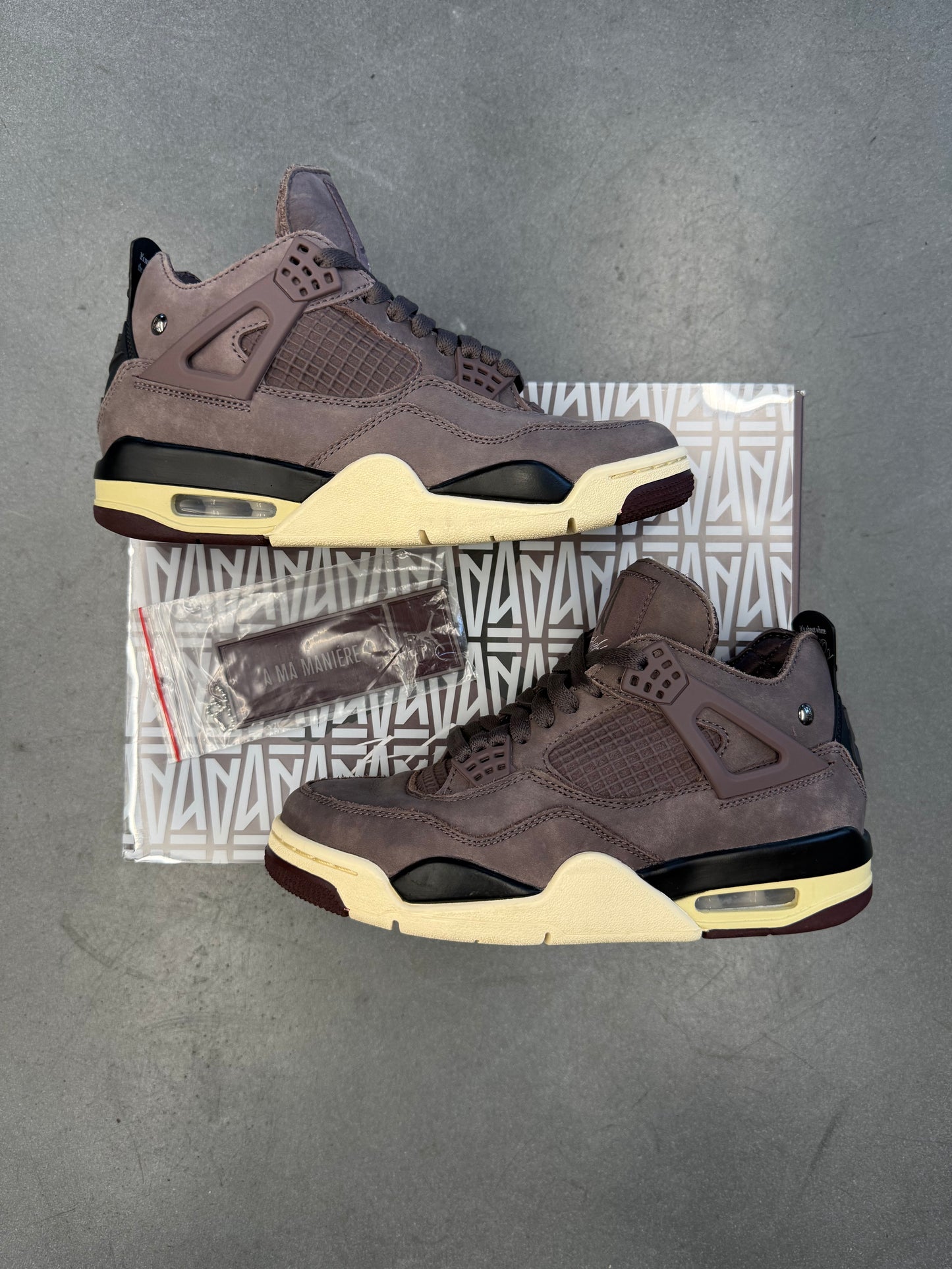 2022 SIZE 5.5 JORDAN 4 RETRO SP A MA MANIERE VIOLET ORE (PRE-OWNED WITH BOX)