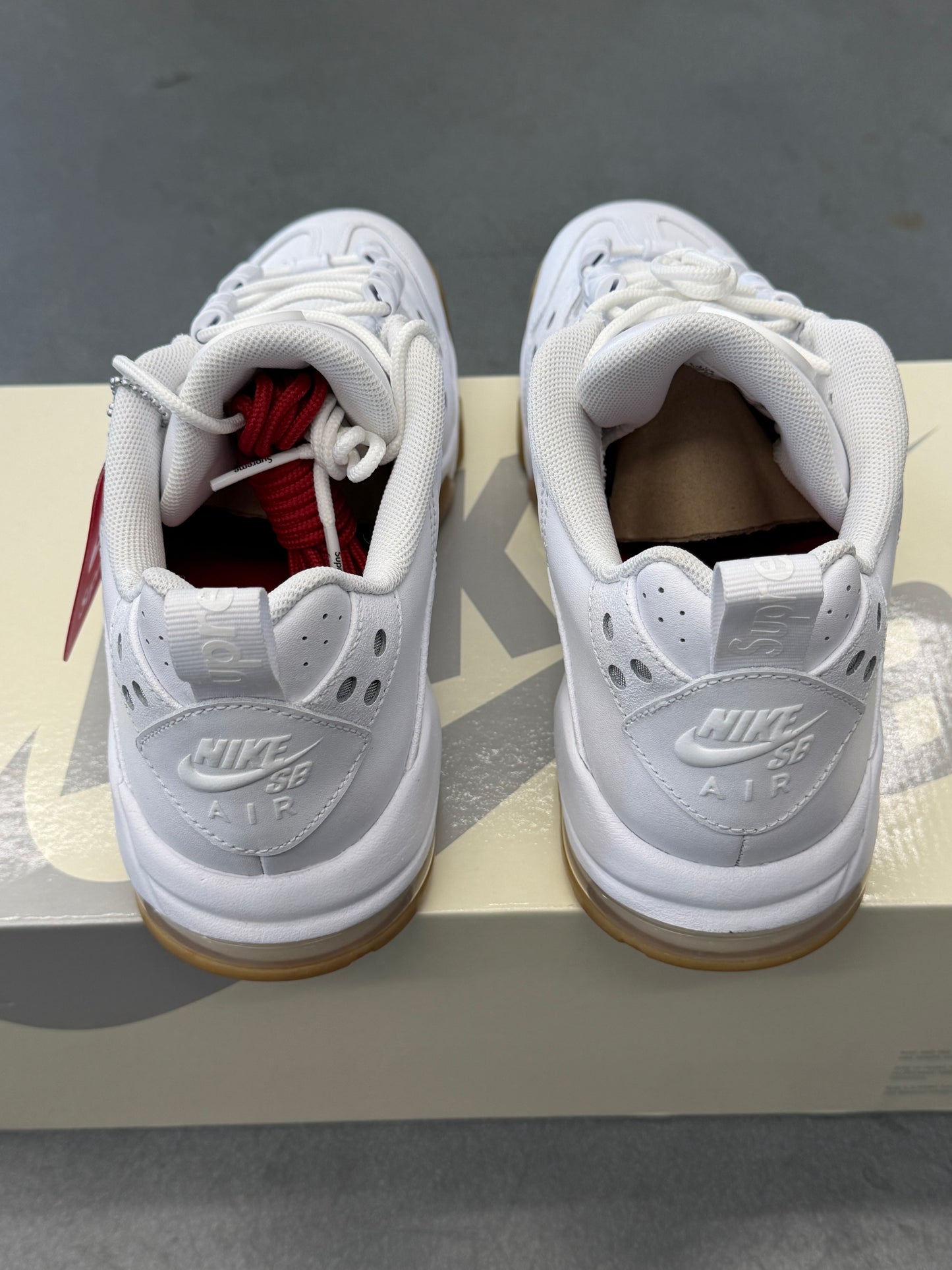 SS26 SUPREME NIKE SB AIR MAX 2 CB '94 LOW - SUPREME WHITE GUM (W/BOX)