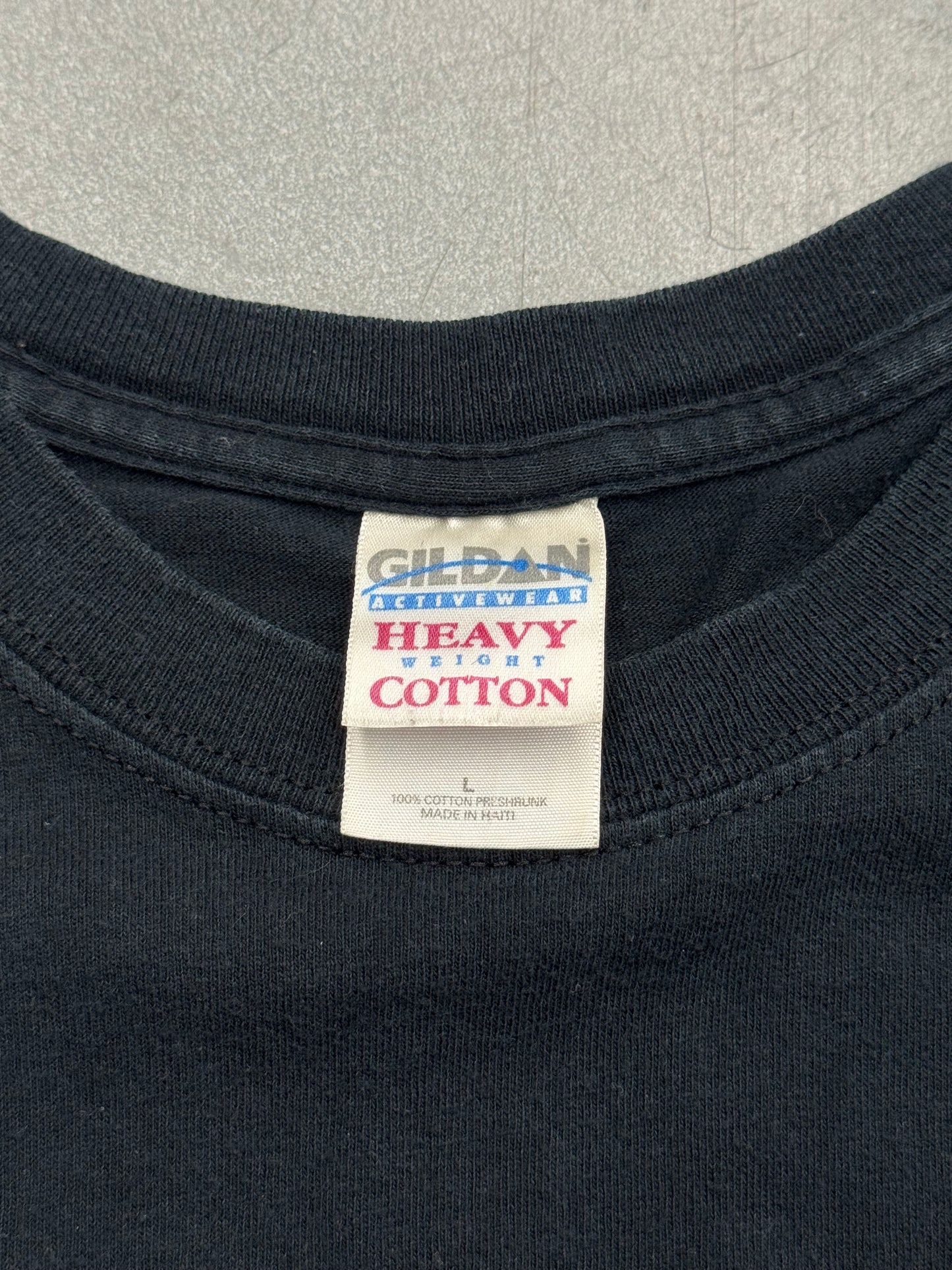 2004 KURT COBAIN THE END OF MUSIC TEE (GILDAN TAG)
