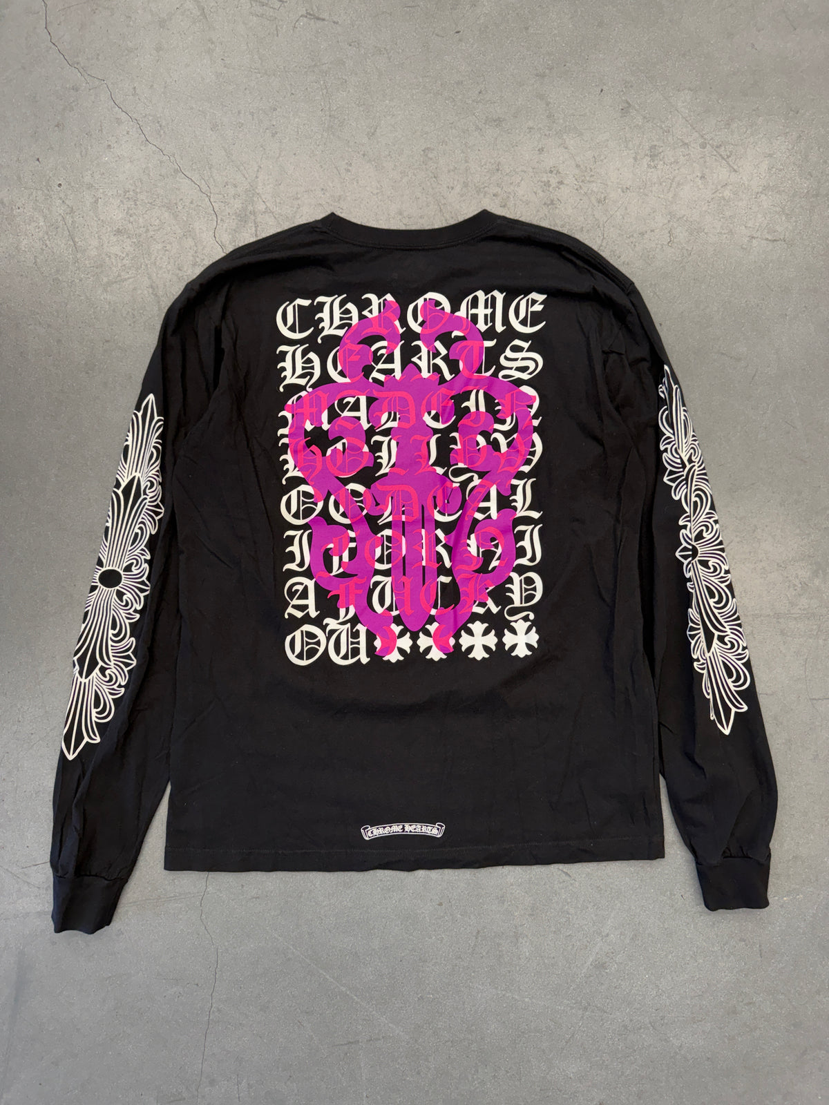 CHROME HEARTS EYE CHART DAGGER LONG SLEEVE TEE - BLACK/WHITE/MAGENTA