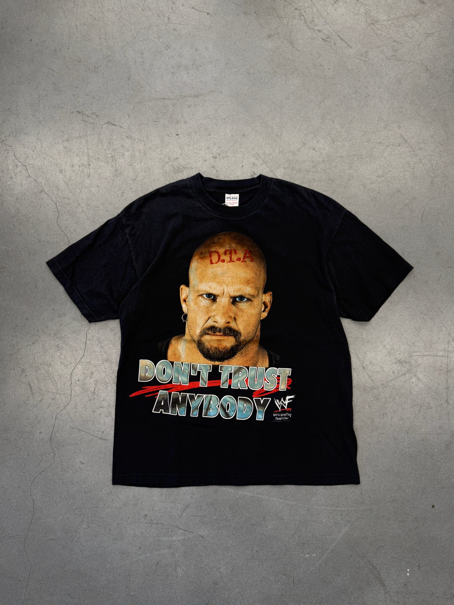 1998 WWF STONE COLD STEVE AUSTIN "DON'T TRUST ANYBODY" TEE (HYLAND TAG)