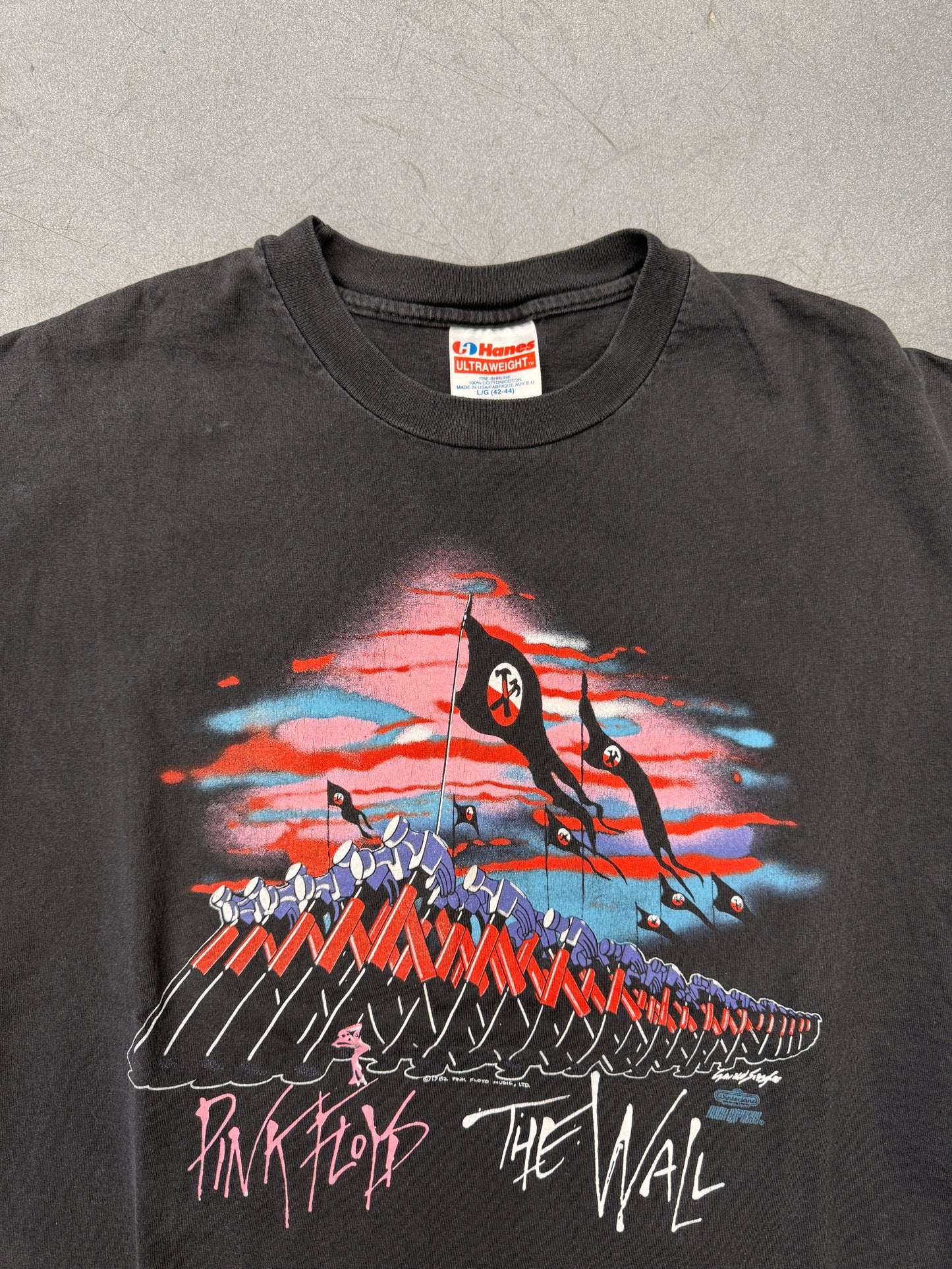 1982 PINK FLOYD THE WALL WINTERLAND ROCK EXPRESS TEE (HANES ULTRAWEIGHT TAG)