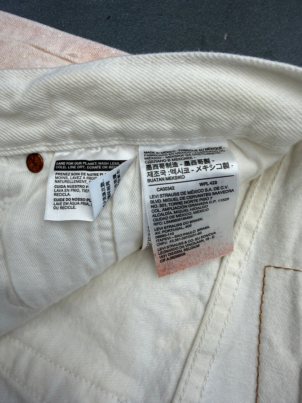 DENIM TEARS BRICK MASON PANTS WHITE/RED CLAY