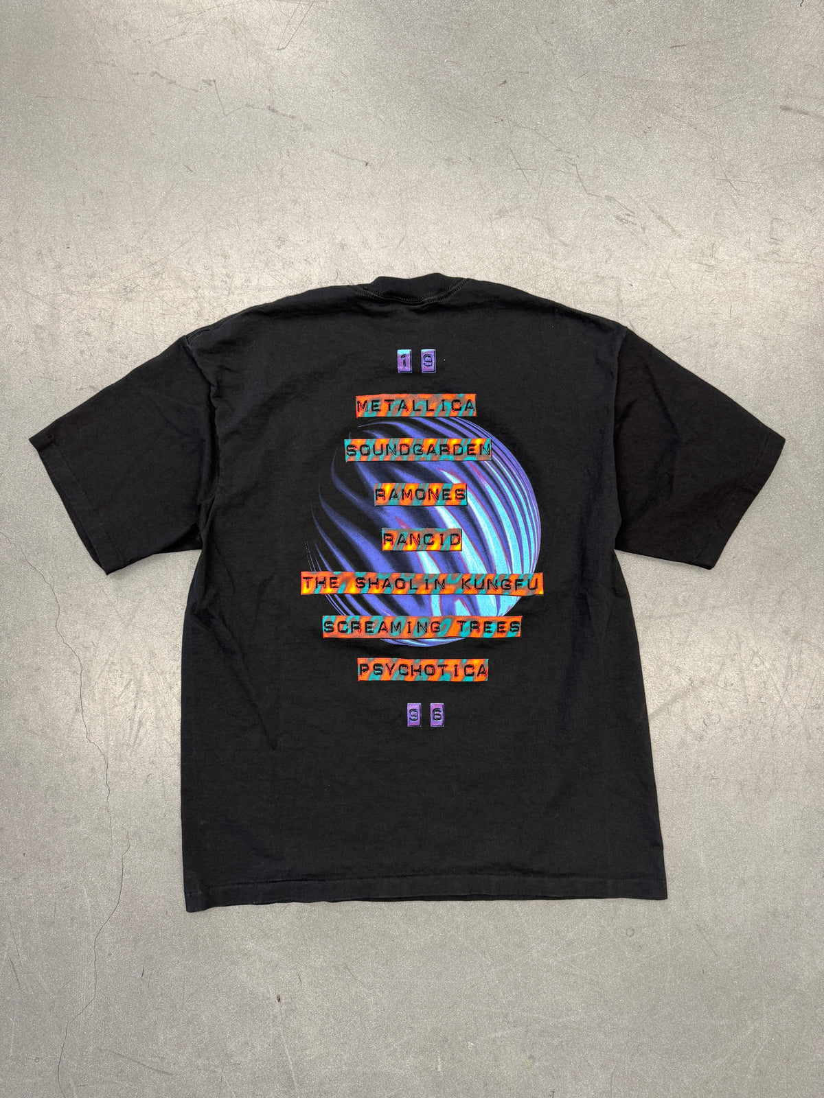 1996 LOLLAPALOOZA CONCERT TEE (GIANT TEE)