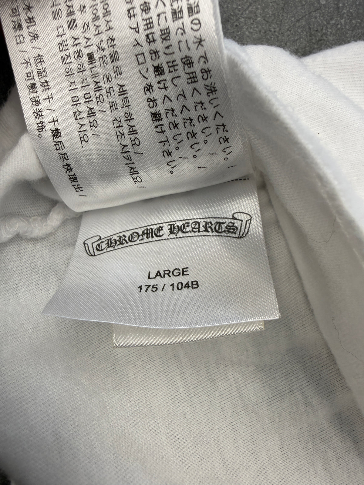 CHROME HEARTS SCROLL POCKET TEE - WHITE
