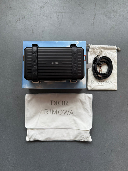 SS20 DIOR X RIMOWA PERSONAL CLUTCH ON STRAP - ALUMINUM BLACK (NEW WITH BOX) (TANIA)