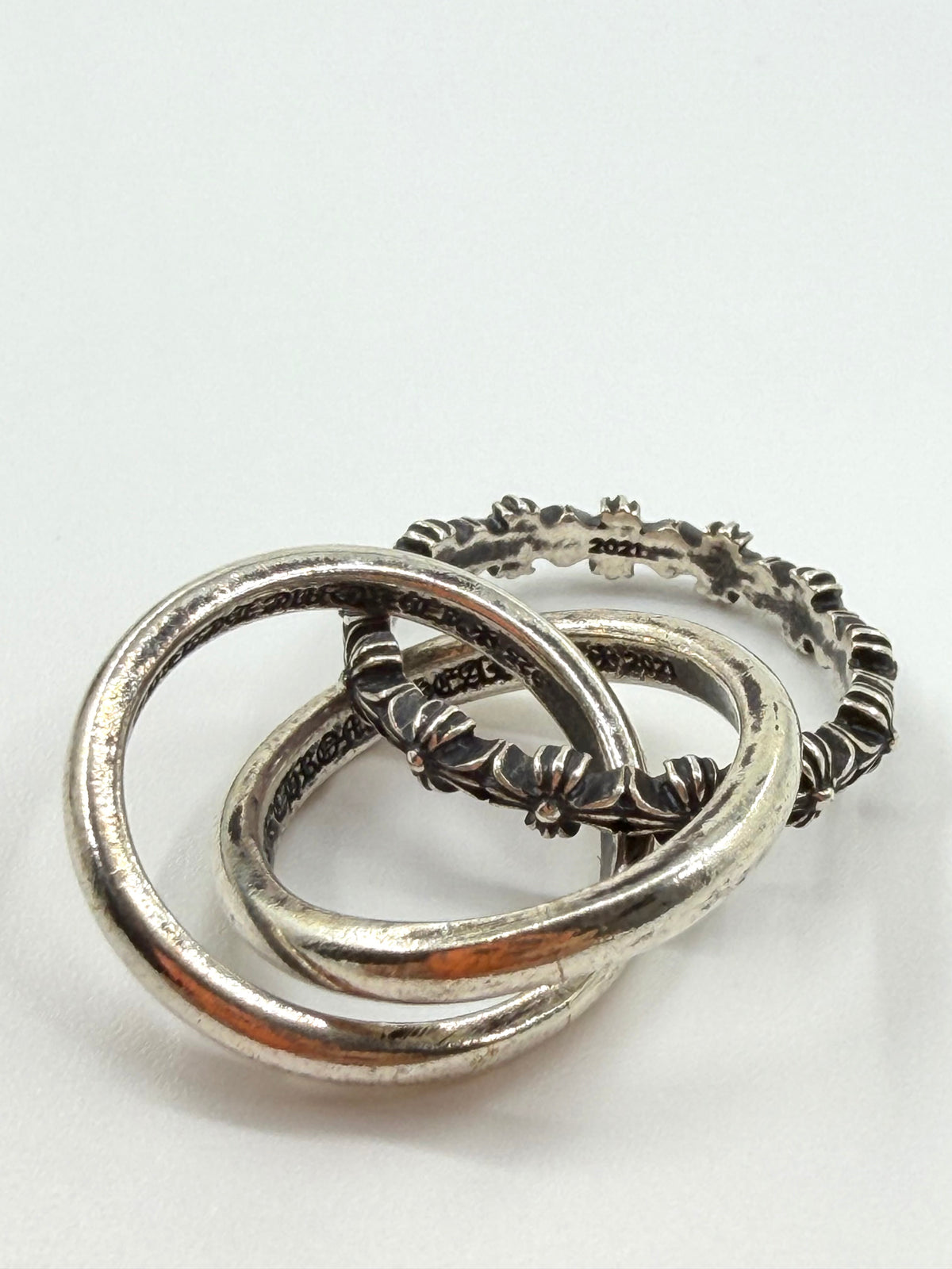 CHROME HEARTS TINY E CH PLUS TRIPLE INTERLOCKING SILVER BAND RING