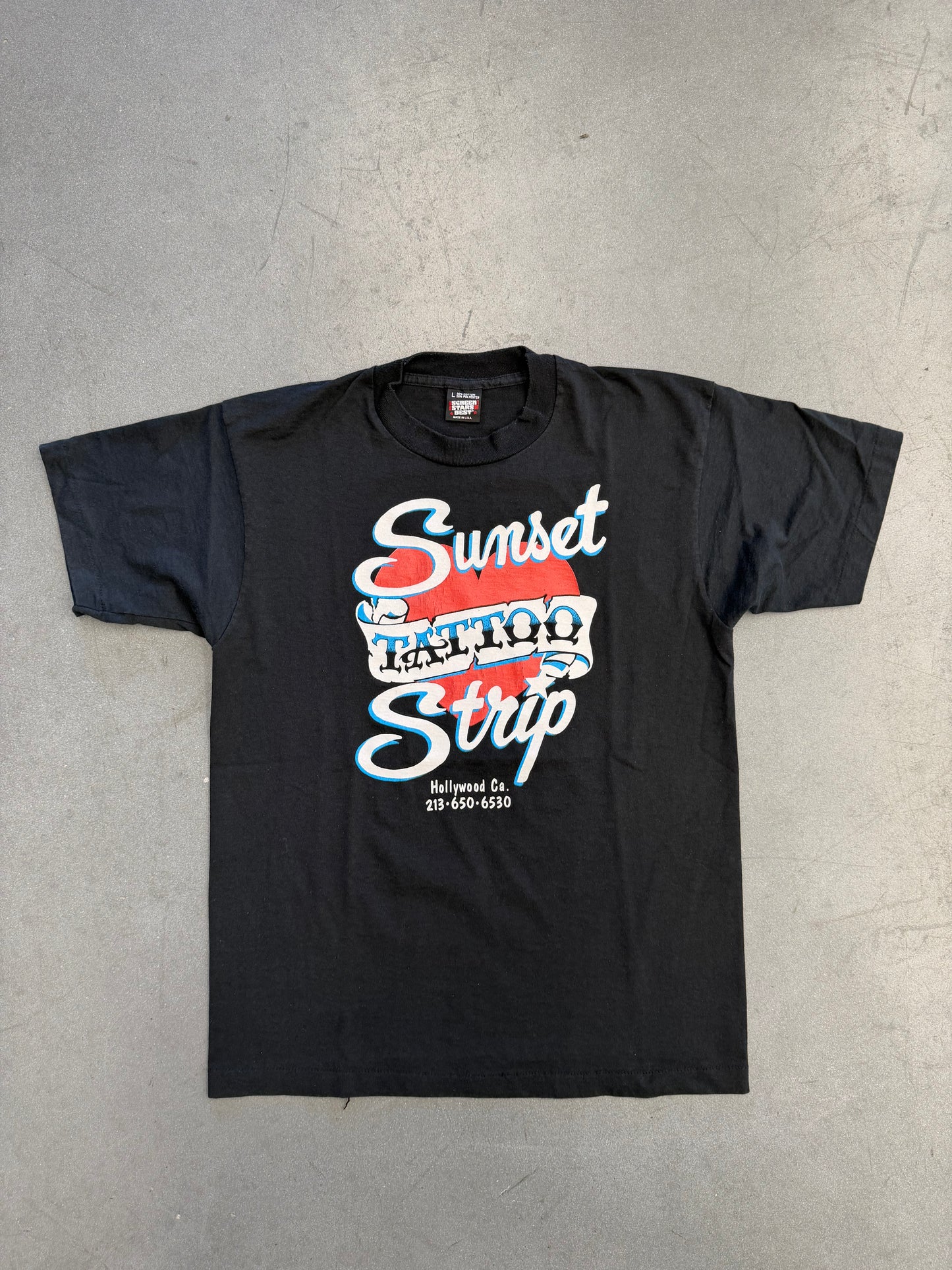 90'S SUNSET STRIP TATTOO SHOP HOLLYWOOD CA TEE (SCREEN STARS BEST TAG)