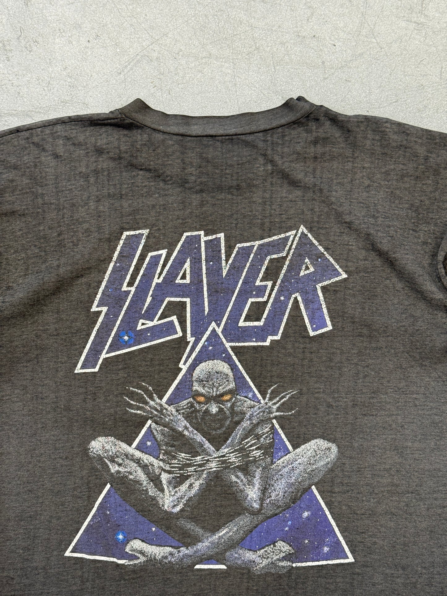 90'S SLAYER DIVINE INTERVENTION BACK HIT PAPER THIN TEE  (PULLED TAG)