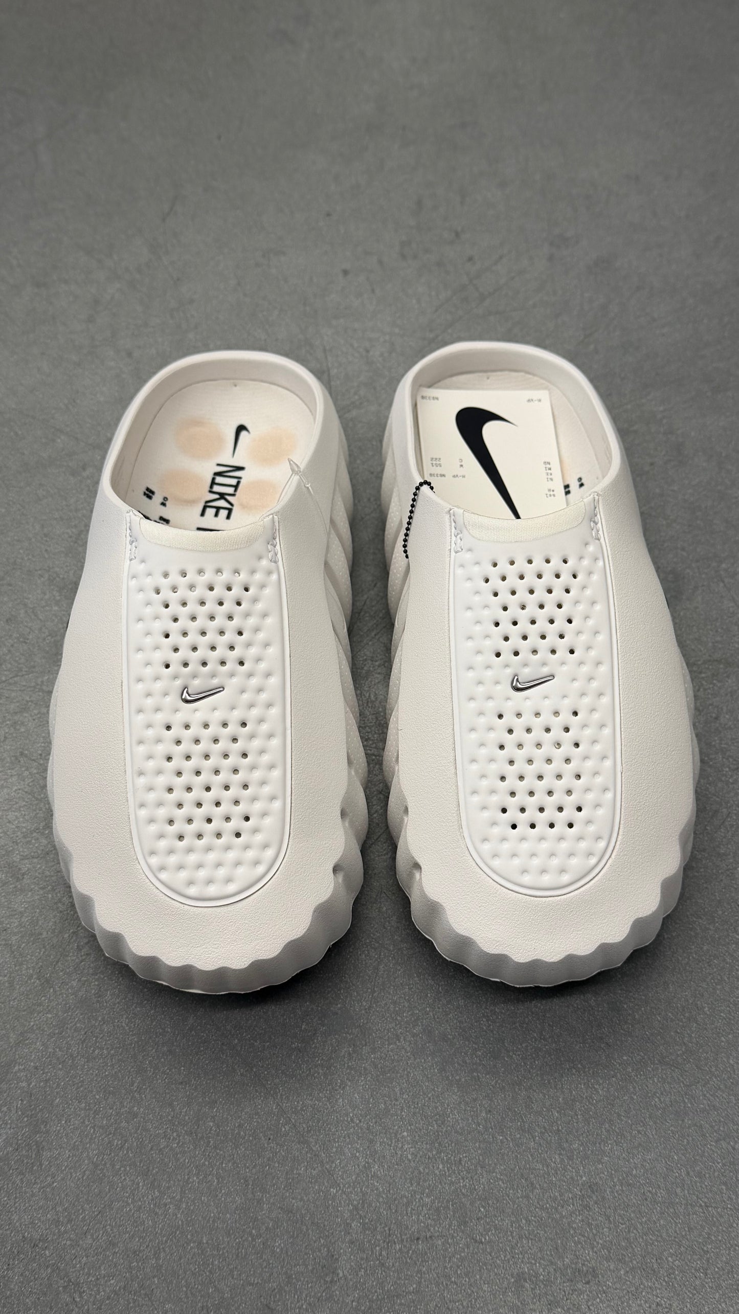 NIKE MIND 001 SLIDE SUMMIT WHITE (WOMEN'S SIZE 8)