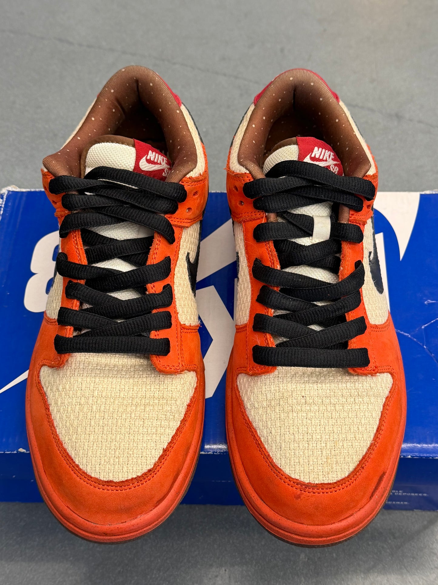 2009 NIKE SB DUNK LOW "RAMEN/UN-HEMP" (W/BOX)