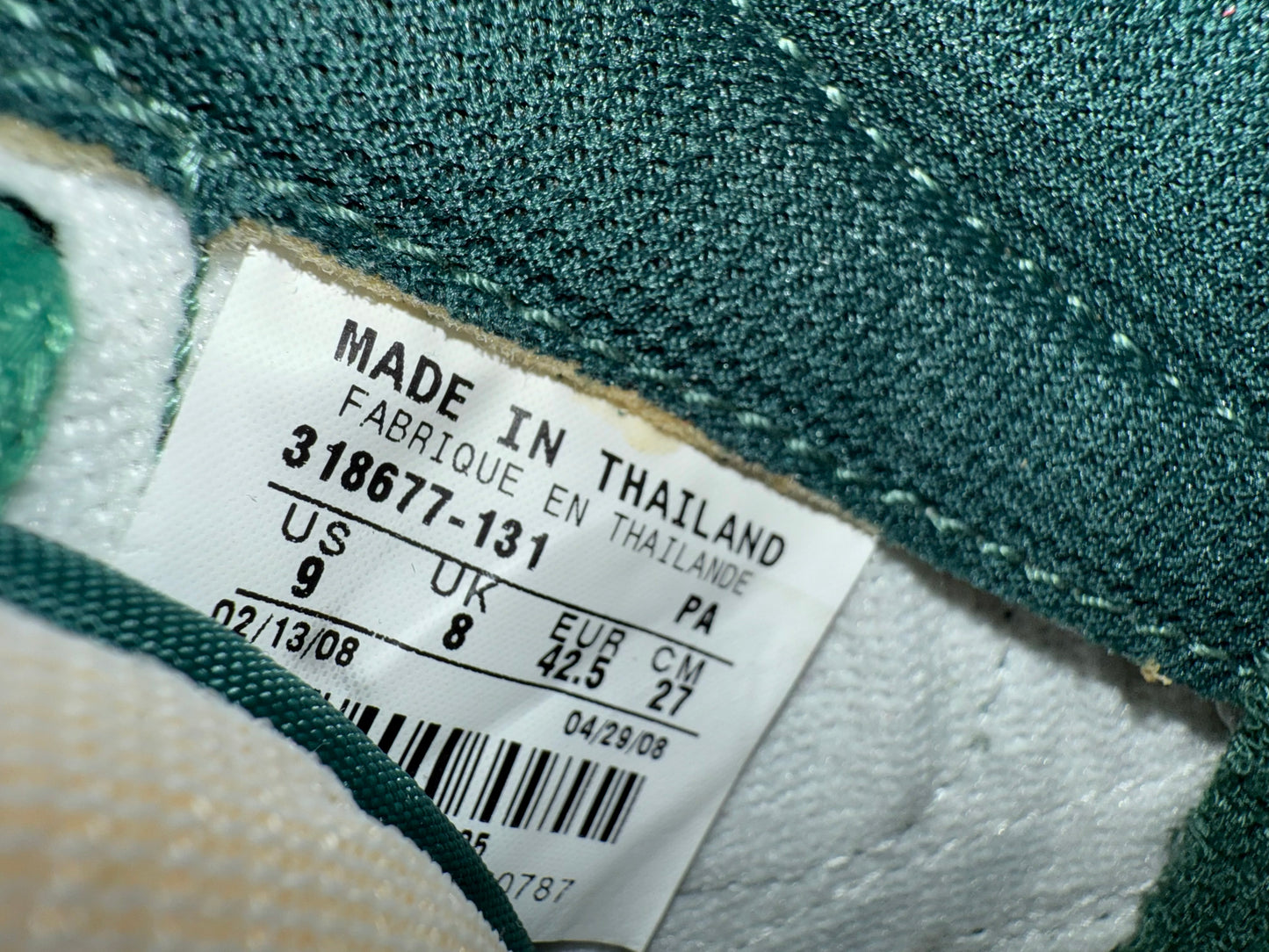 2008 SIZE 9 NIKE TERMINATOR HIGH VNTG - SWAN/NOBLE GREEN (NEW WITH BOX AND LACES)