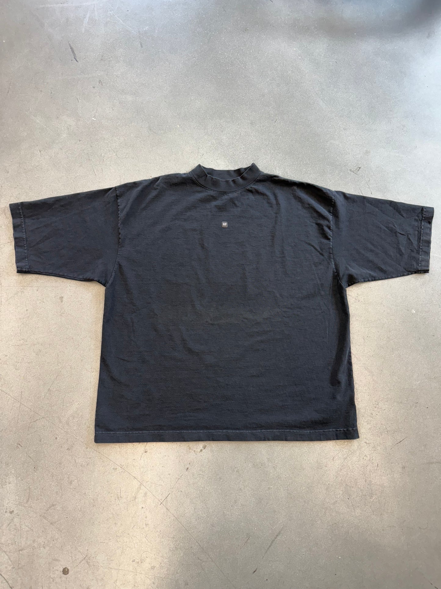YEEZY GAP LOGO 3/4 SLEEVE TEE - BLACK (XS)
