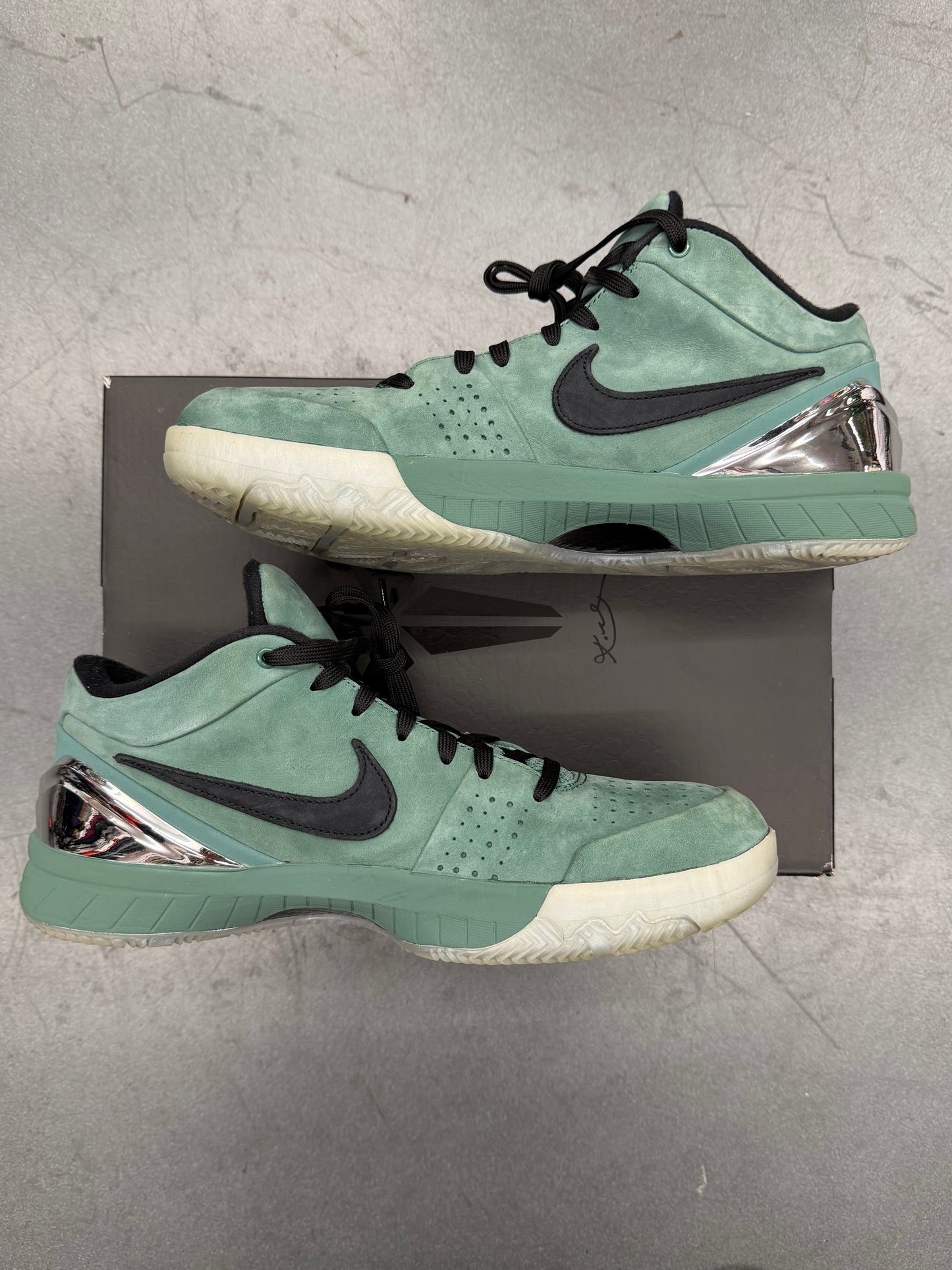 2024 NIKE KOBE 4 PROTRO "GIRL DAD" (W/BOX)