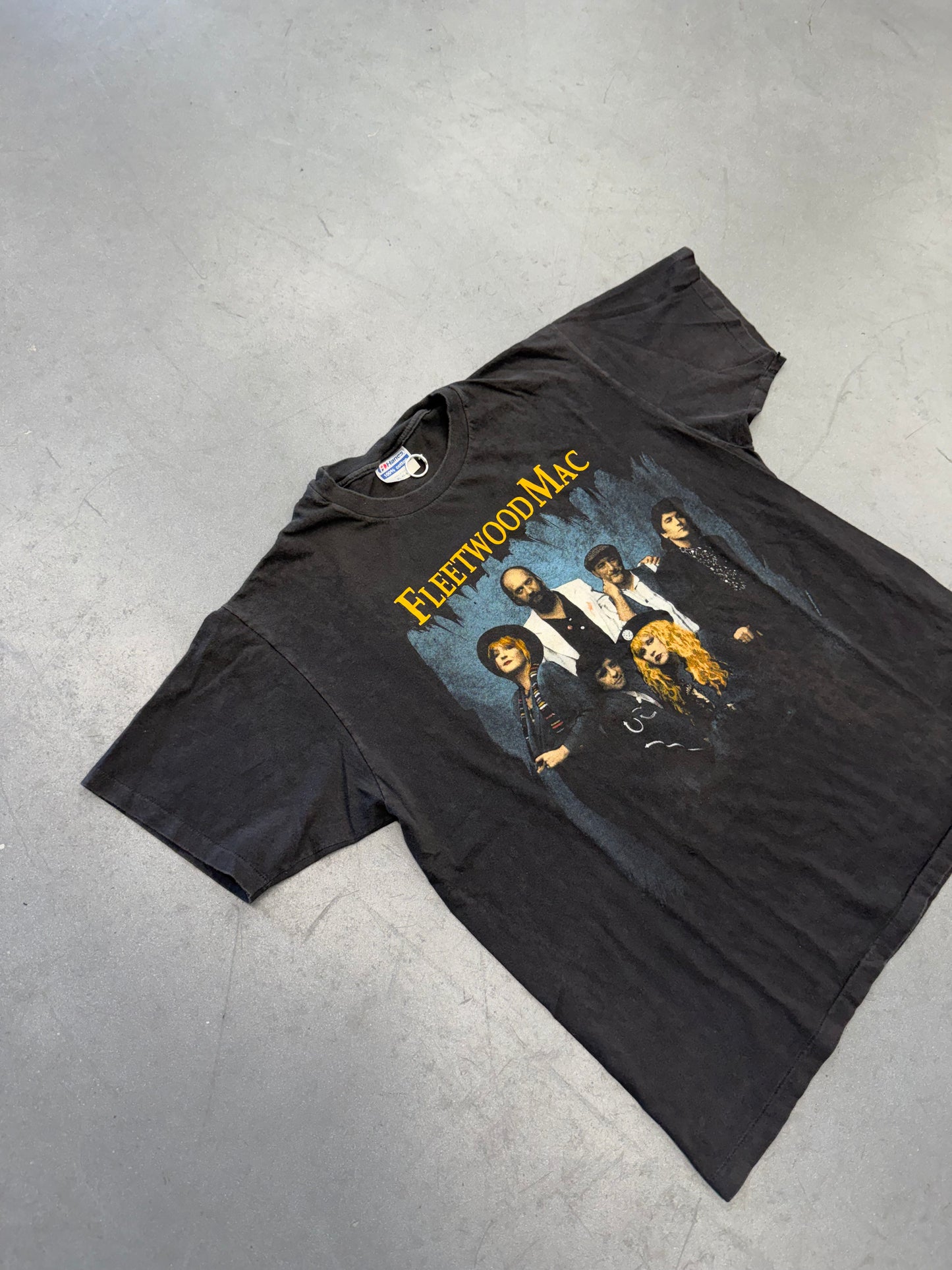 1990 FLEETWOOD MAC BEHIND THE MASK TEE (HANES TAG)