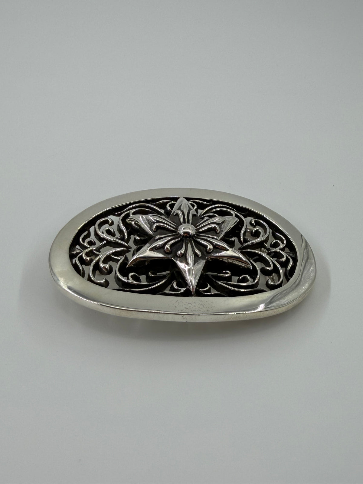 CHROME HEARTS 1.5" LARGE SILVER STAR BUCKLE