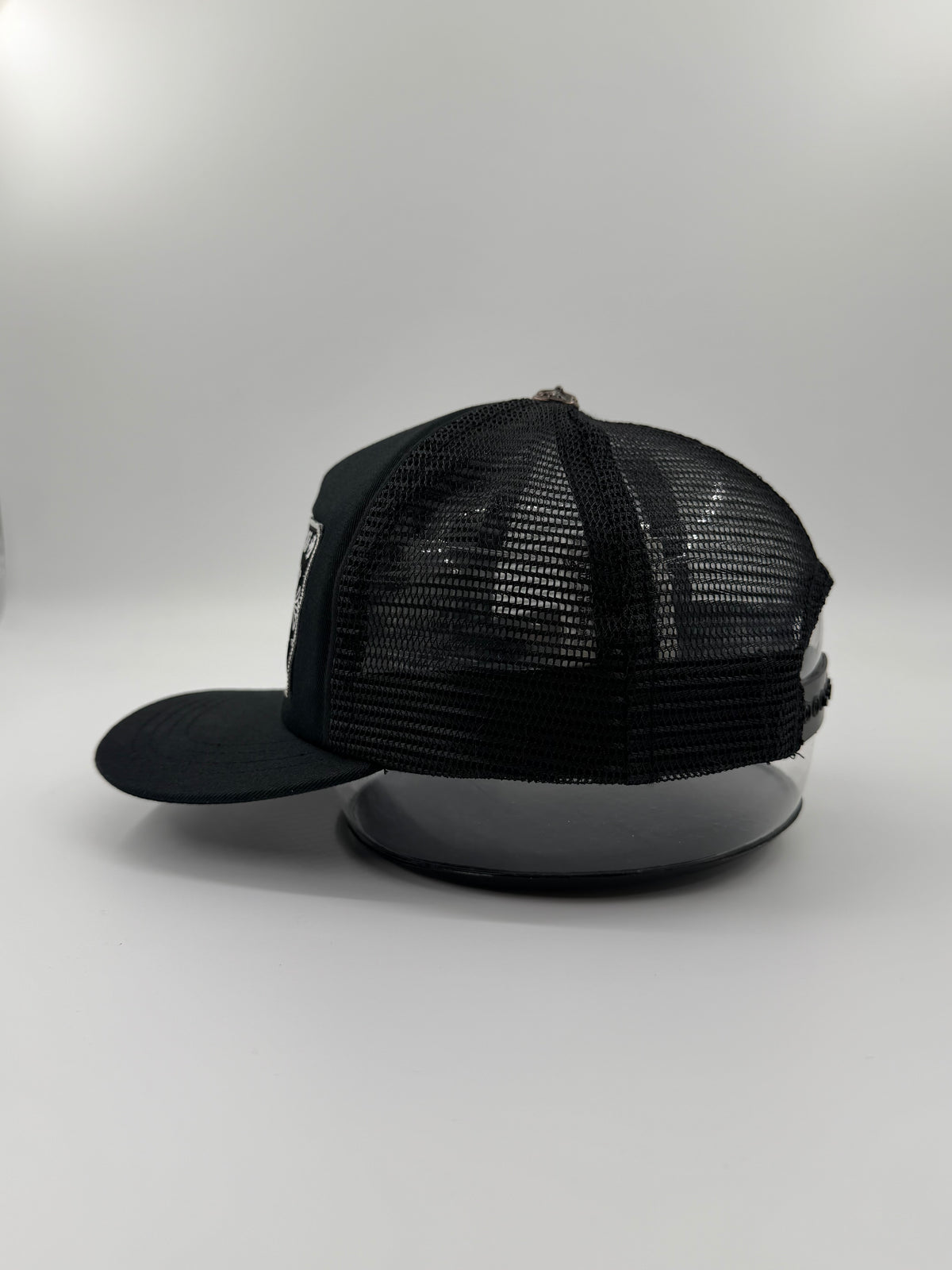CHROME HEARTS MIAMI TRUCKER HAT