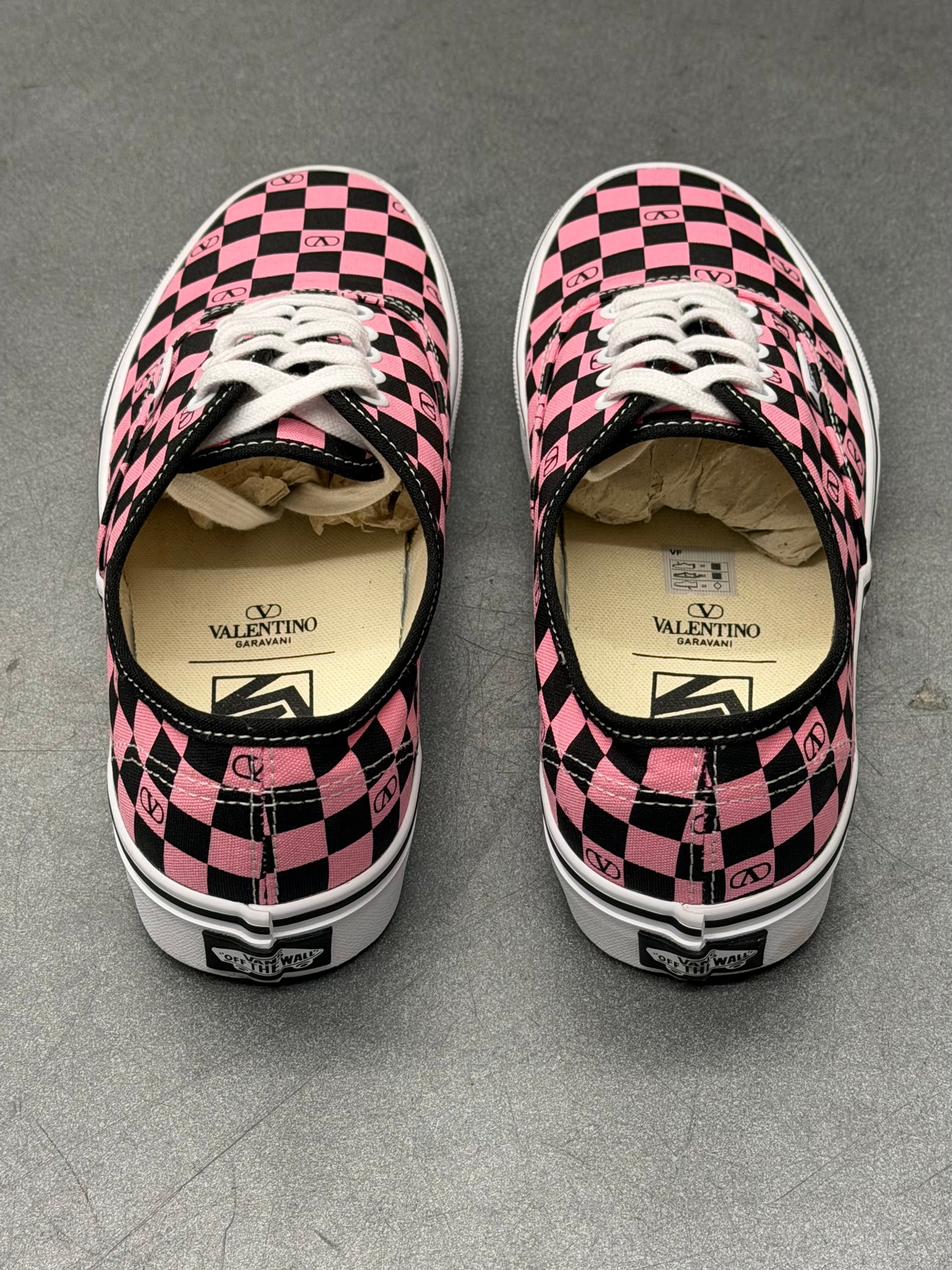 2025 VANS AUTHENTIC VALENTINO GARAVANI CHECKERBOARD PINK (W/O BOX)