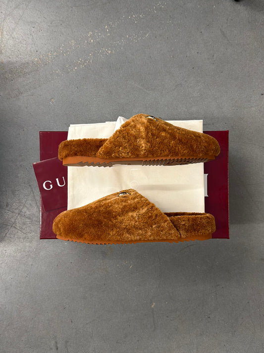 GUCCI MERINO WOOL HORSEBIT MULE SLIPPERS - CAMEL