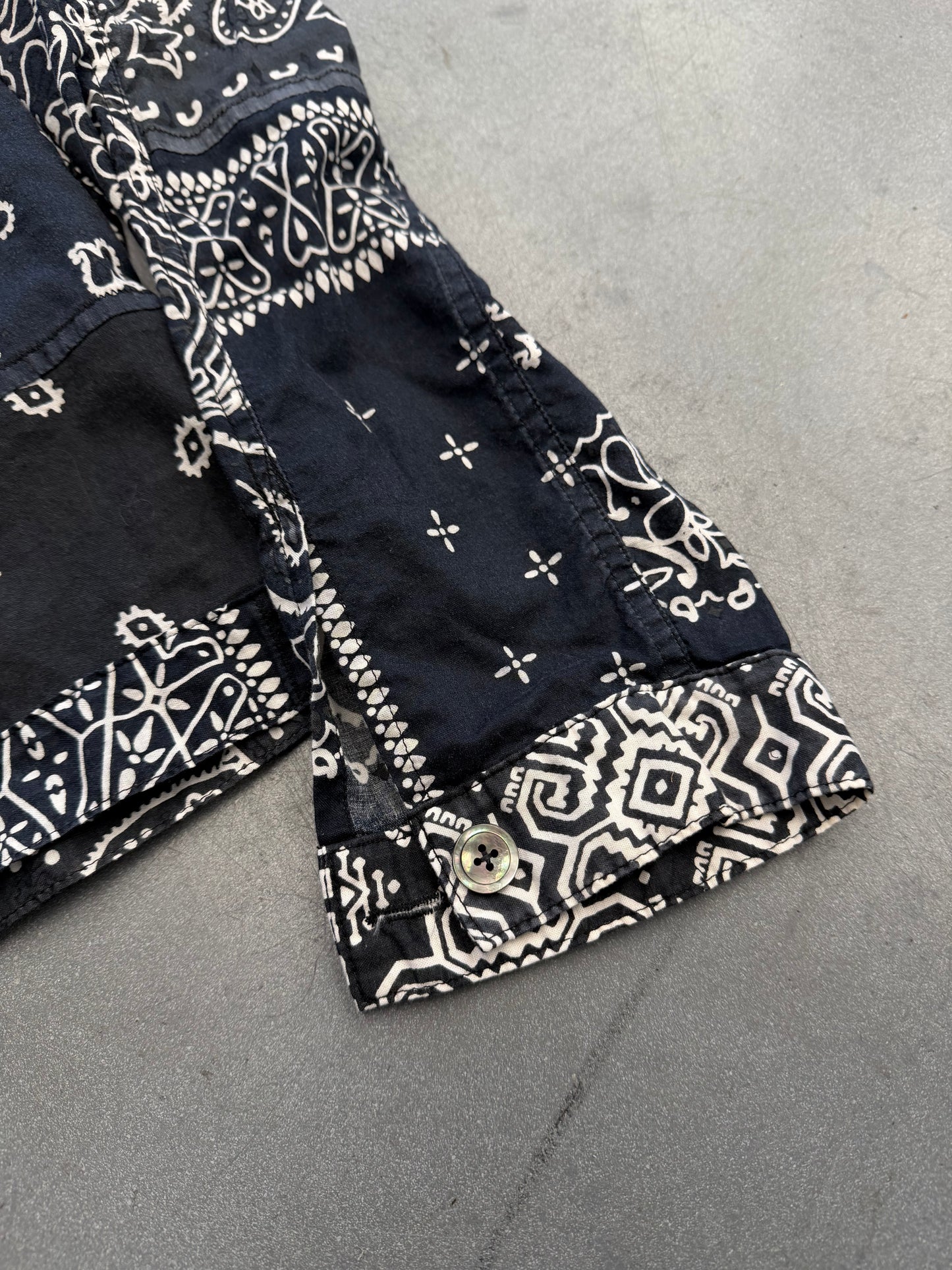 KAPITAL BLACK BANDANA-PRINT PATCHWORK COTTON BUTTON-UP LS SHIRT
