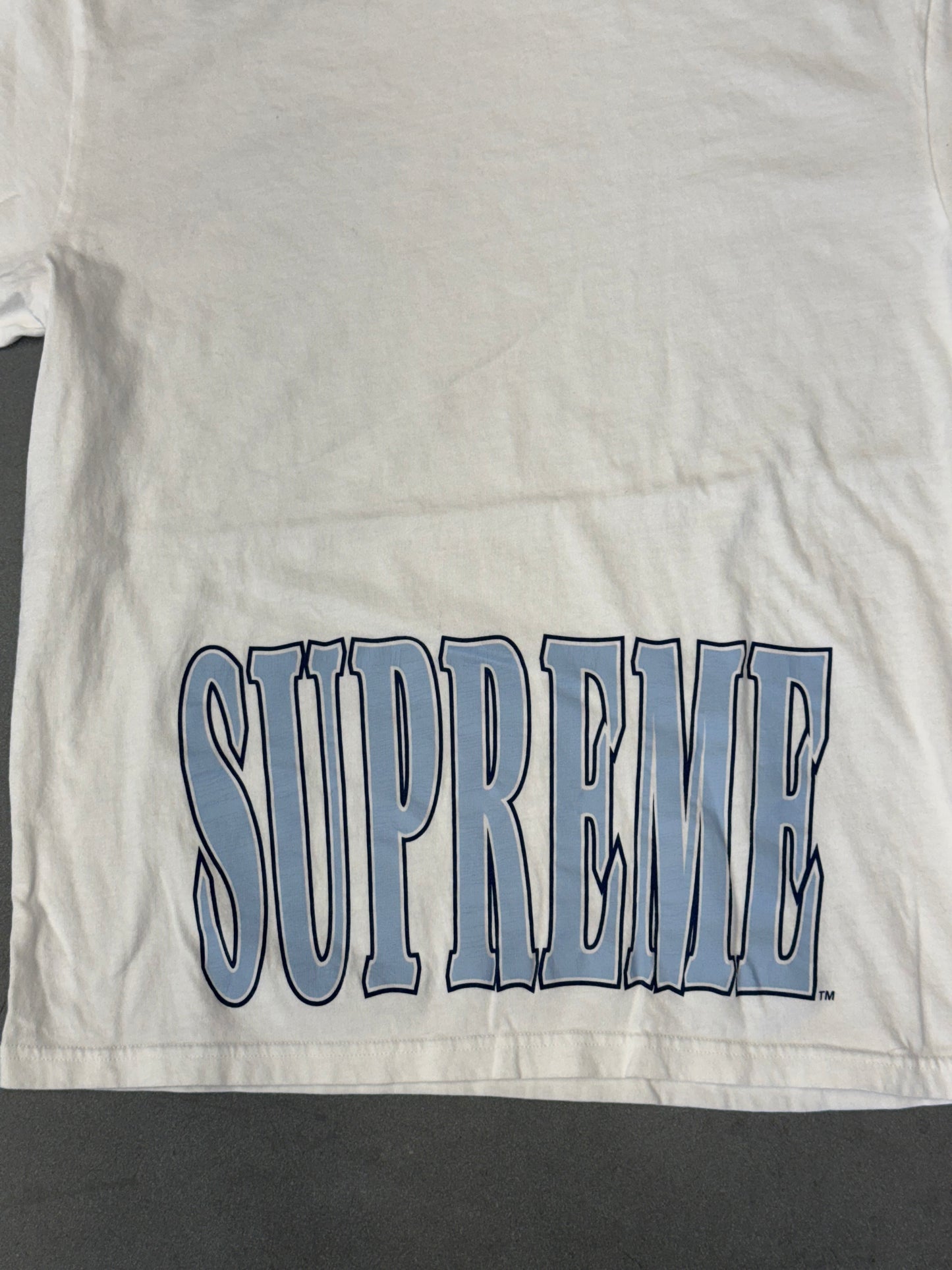 FW25 SUPREME CRACKED STRETCH SS TOP - WHITE (M)