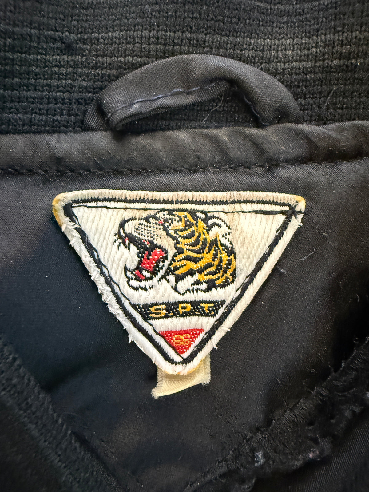 80S JAPANESE DRAGON SATIN SOUVENIR JACKET (S.P.T. TAG)