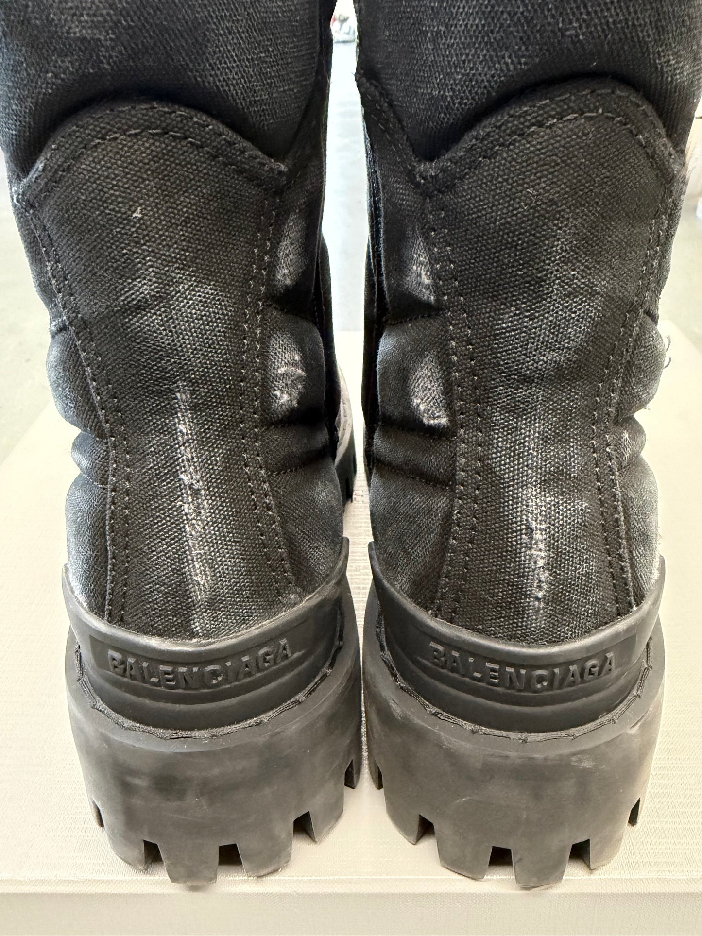 SIZE 40 BALENCIAGA COMBAT STRIKE DISTRESSED BOOTS (PRE-OWNED WITH BOX)