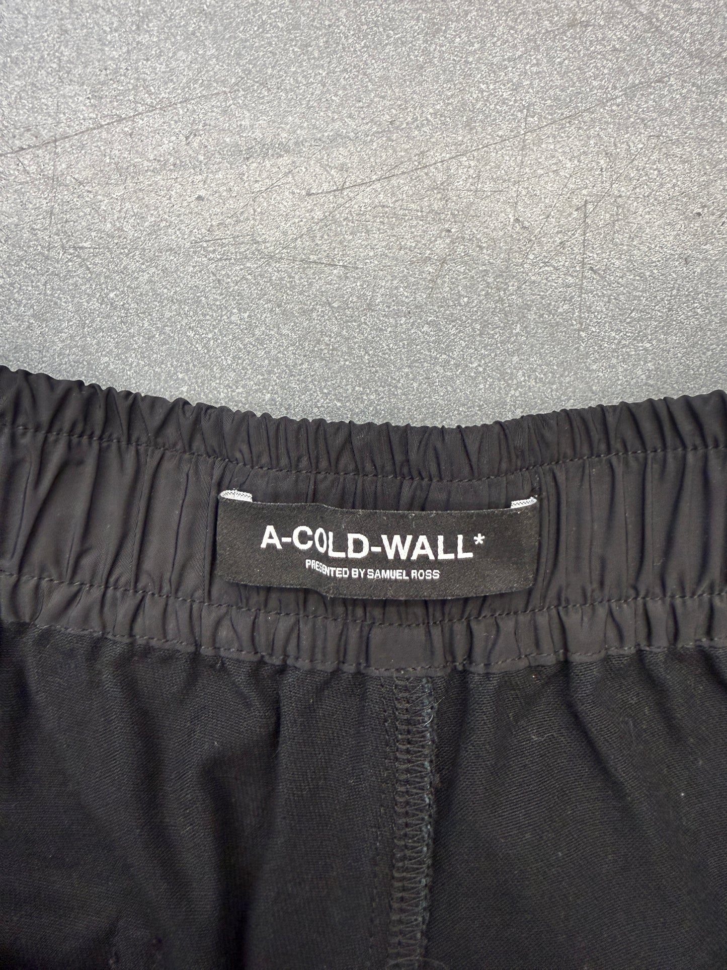 A-COLD-WALL CARGO CORE SHORTS - BLACK