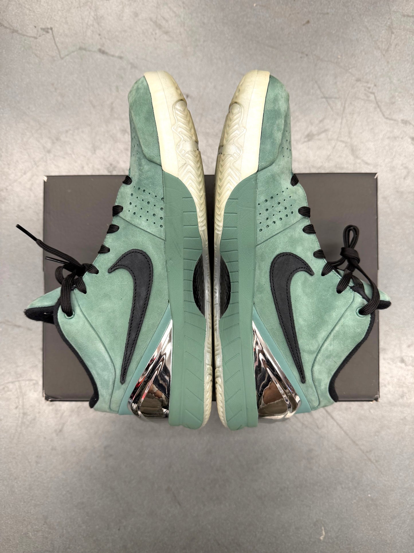 2024 NIKE KOBE 4 PROTRO "GIRL DAD" (W/BOX)