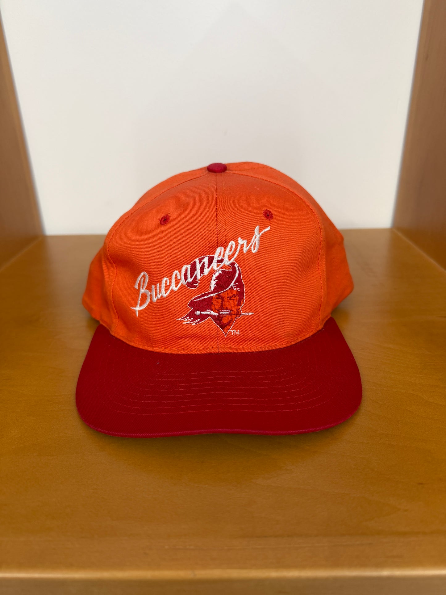 90S TAMPA BAY BUCCANEERS CLASSIC LOGO SNAPBACK (TEAM NFL TAG)