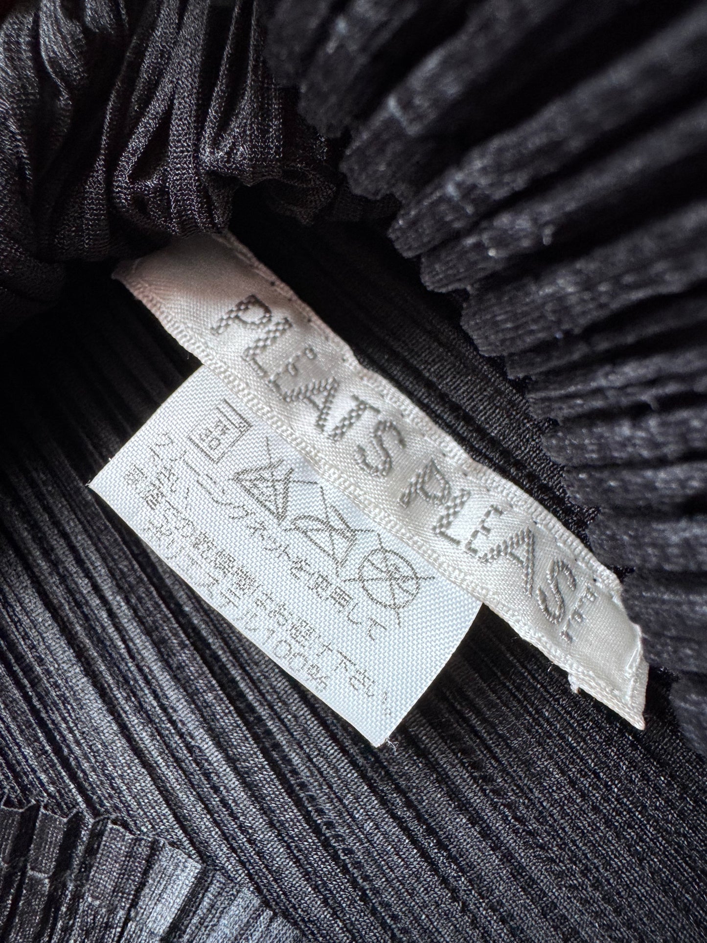 ISSEY MIYAKI PLEATS PLEASE SS SHIRT SIZE 3